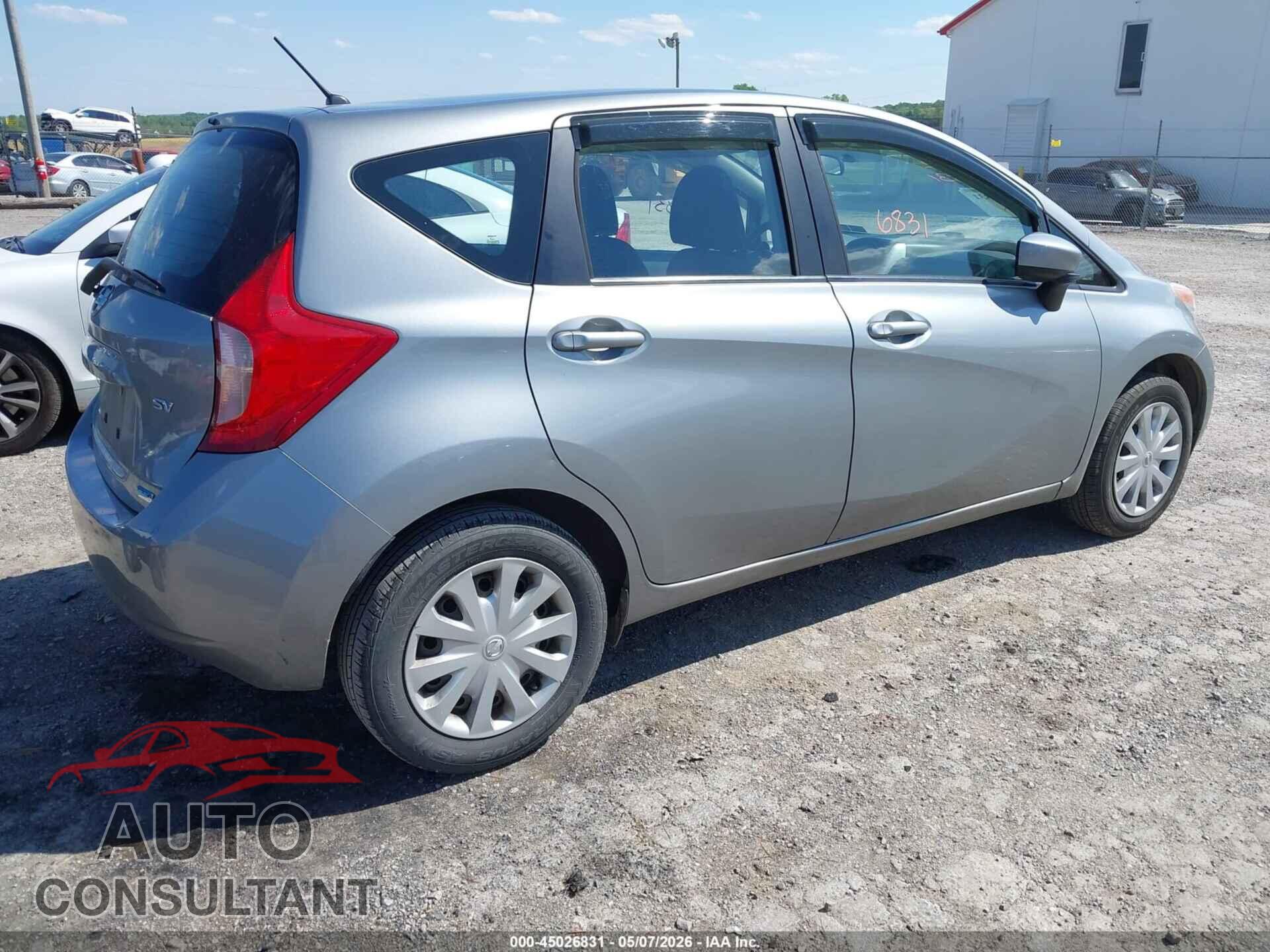 NISSAN VERSA NOTE 2015 - 3N1CE2CP9FL380795