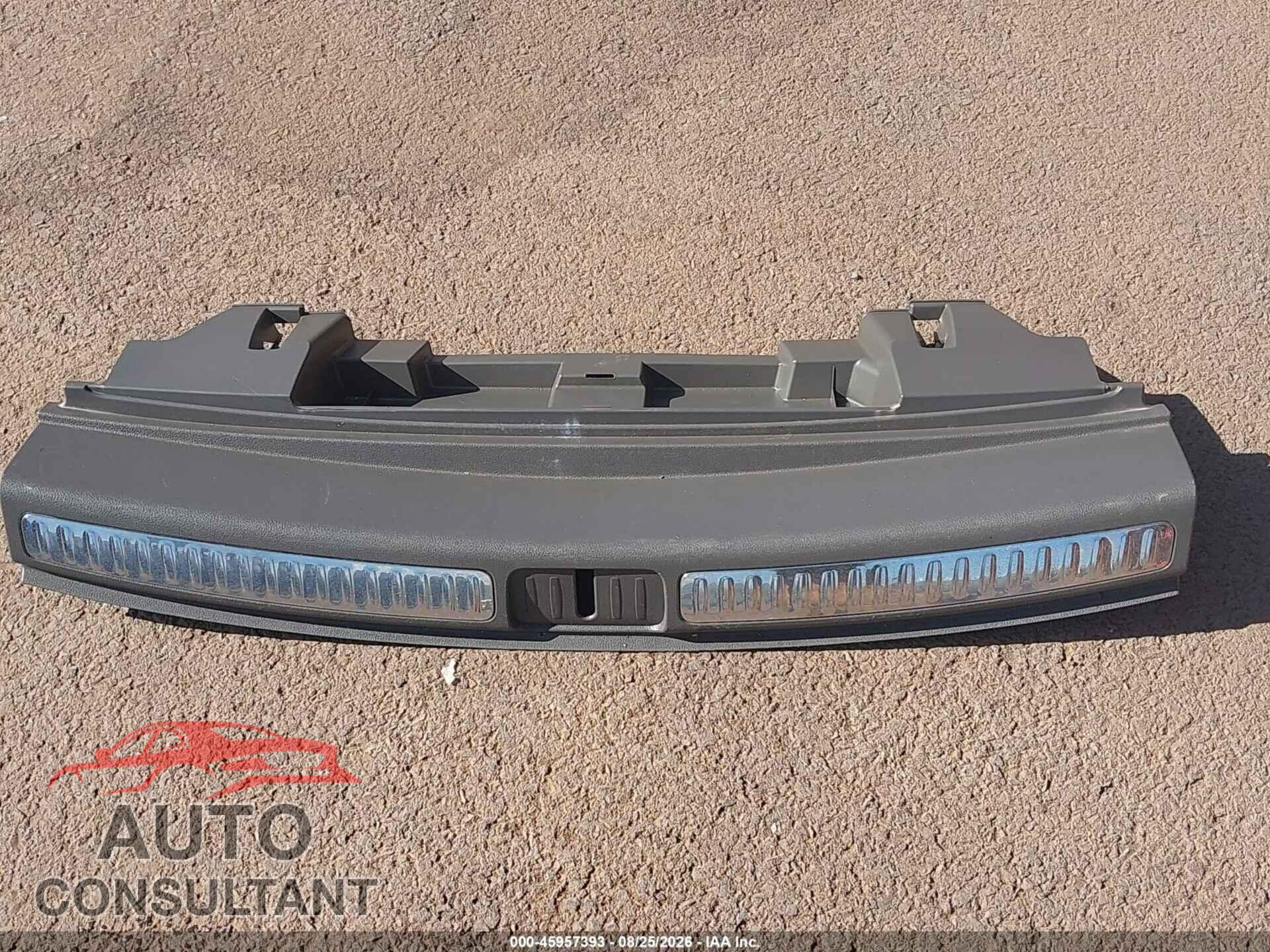 PORSCHE MACAN 2024 - WP1AA2A59RLB07615