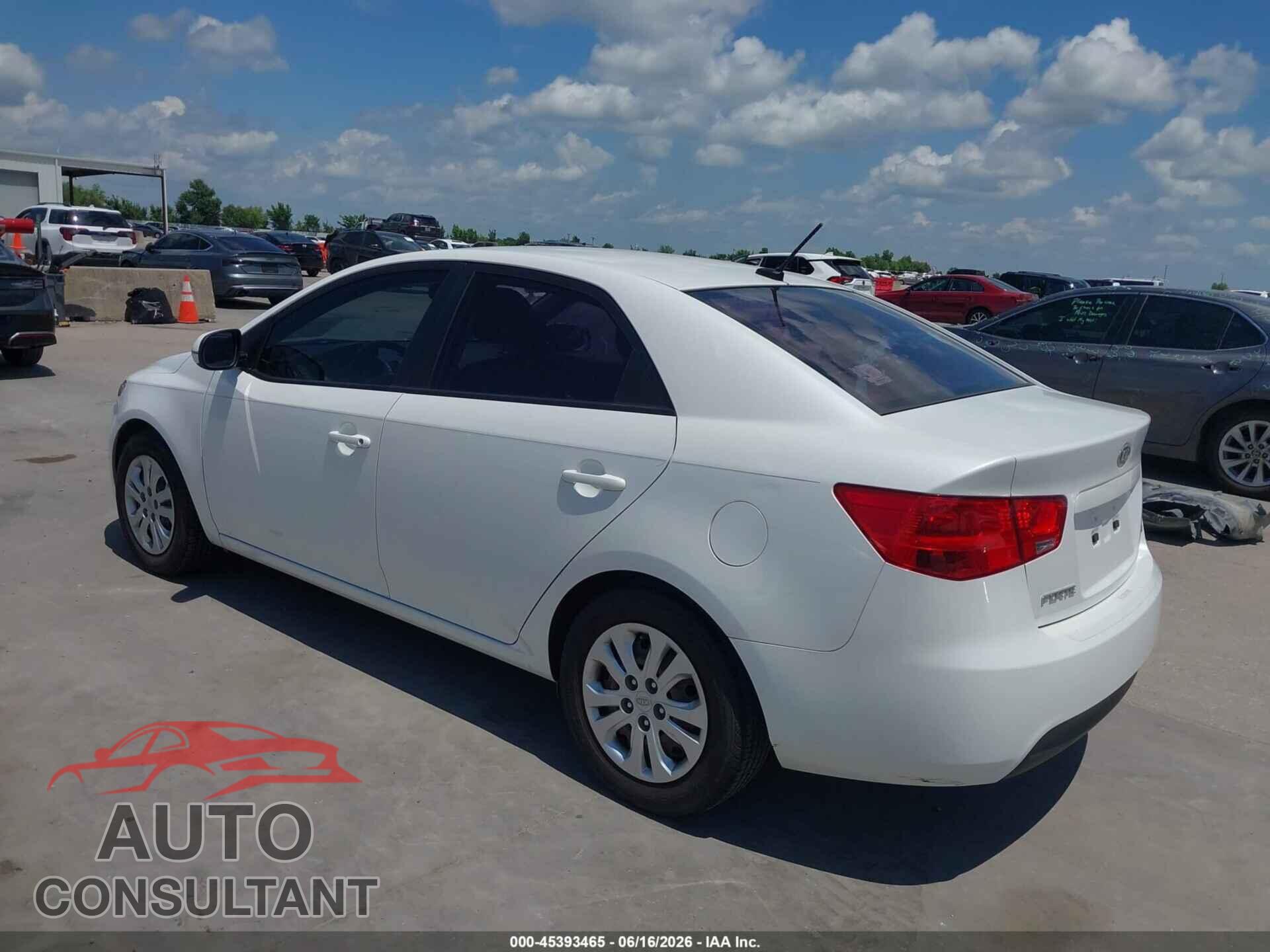 KIA FORTE 2011 - KNAFU4A24B5435273
