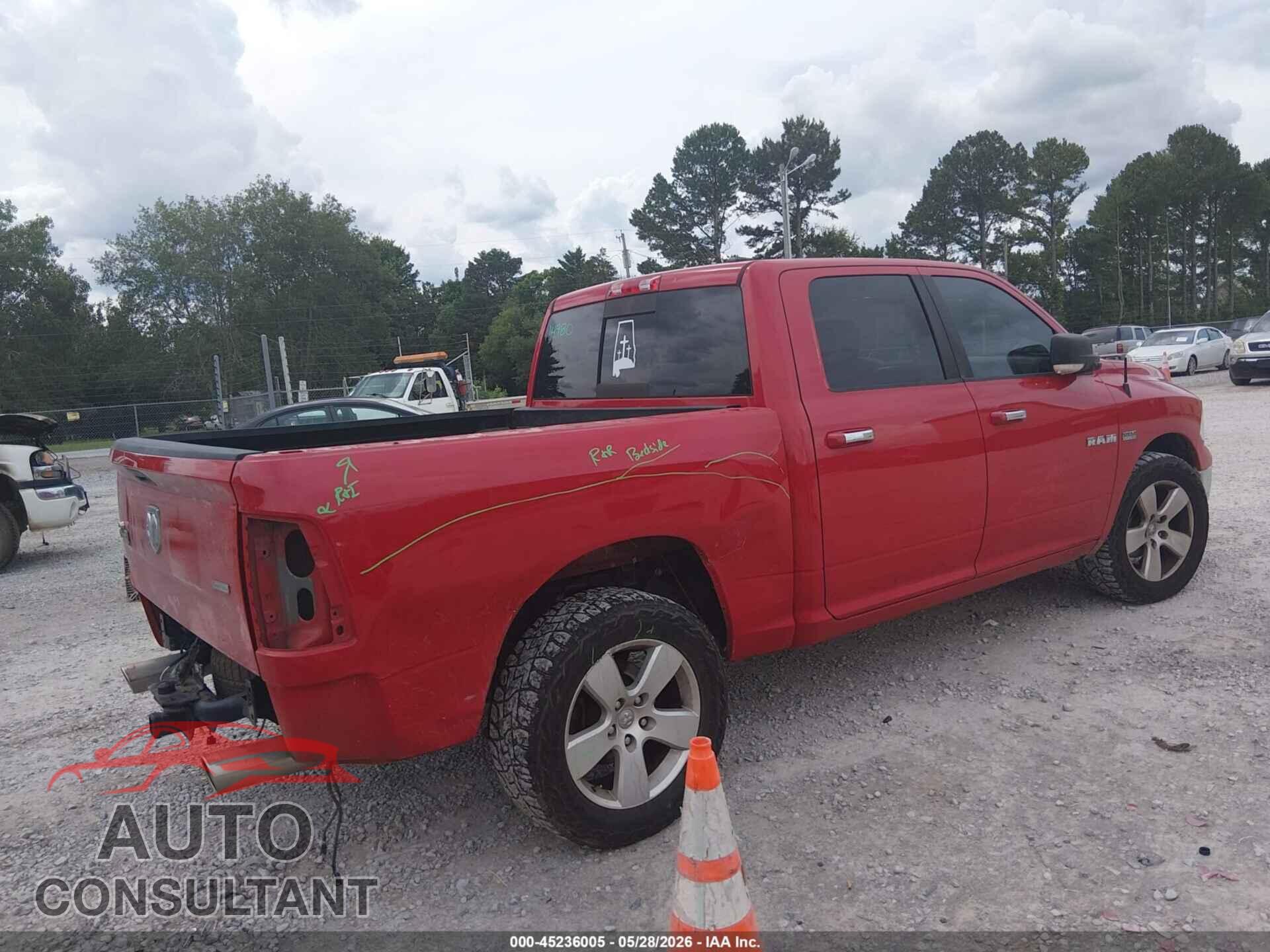 DODGE RAM 1500 2010 - 1D7RB1CT3AS221939