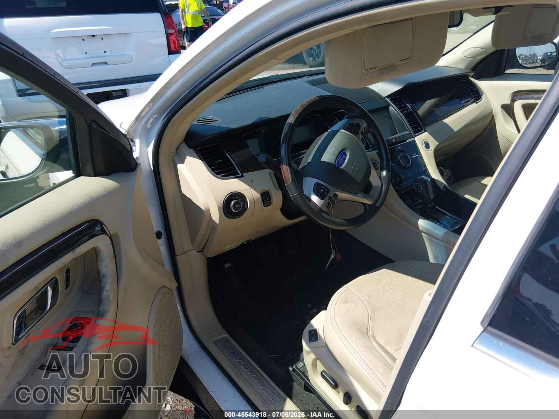 FORD TAURUS 2013 - 1FAHP2F89DG107431