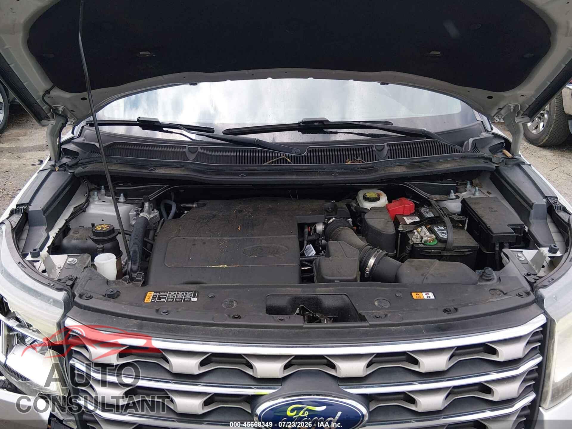 FORD EXPLORER 2017 - 1FM5K7D8XHGC20253