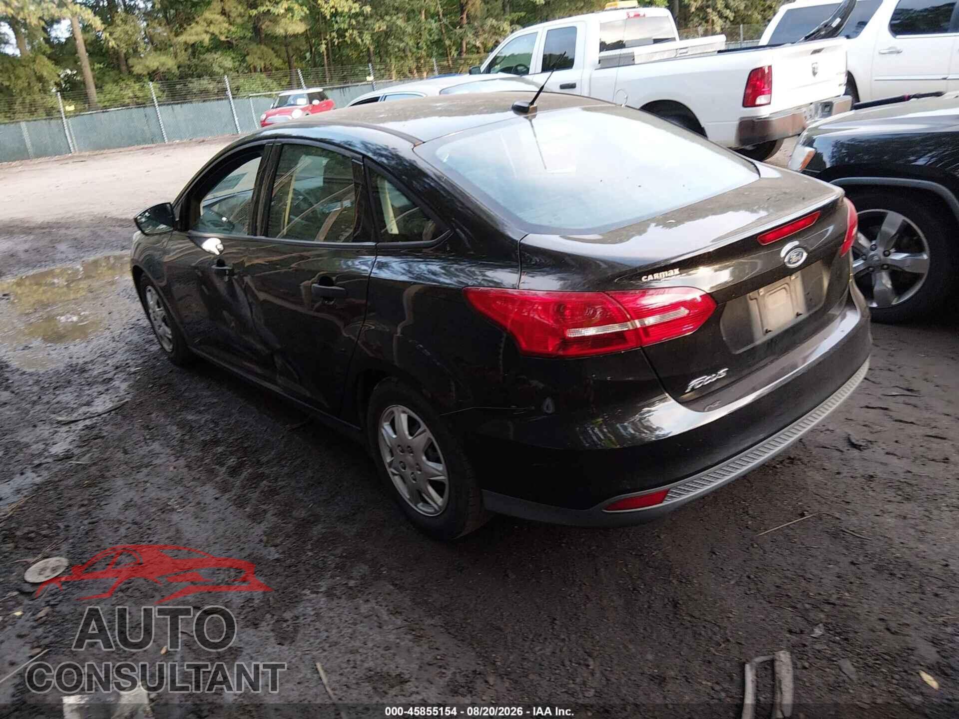 FORD FOCUS 2015 - 1FADP3E25FL377929