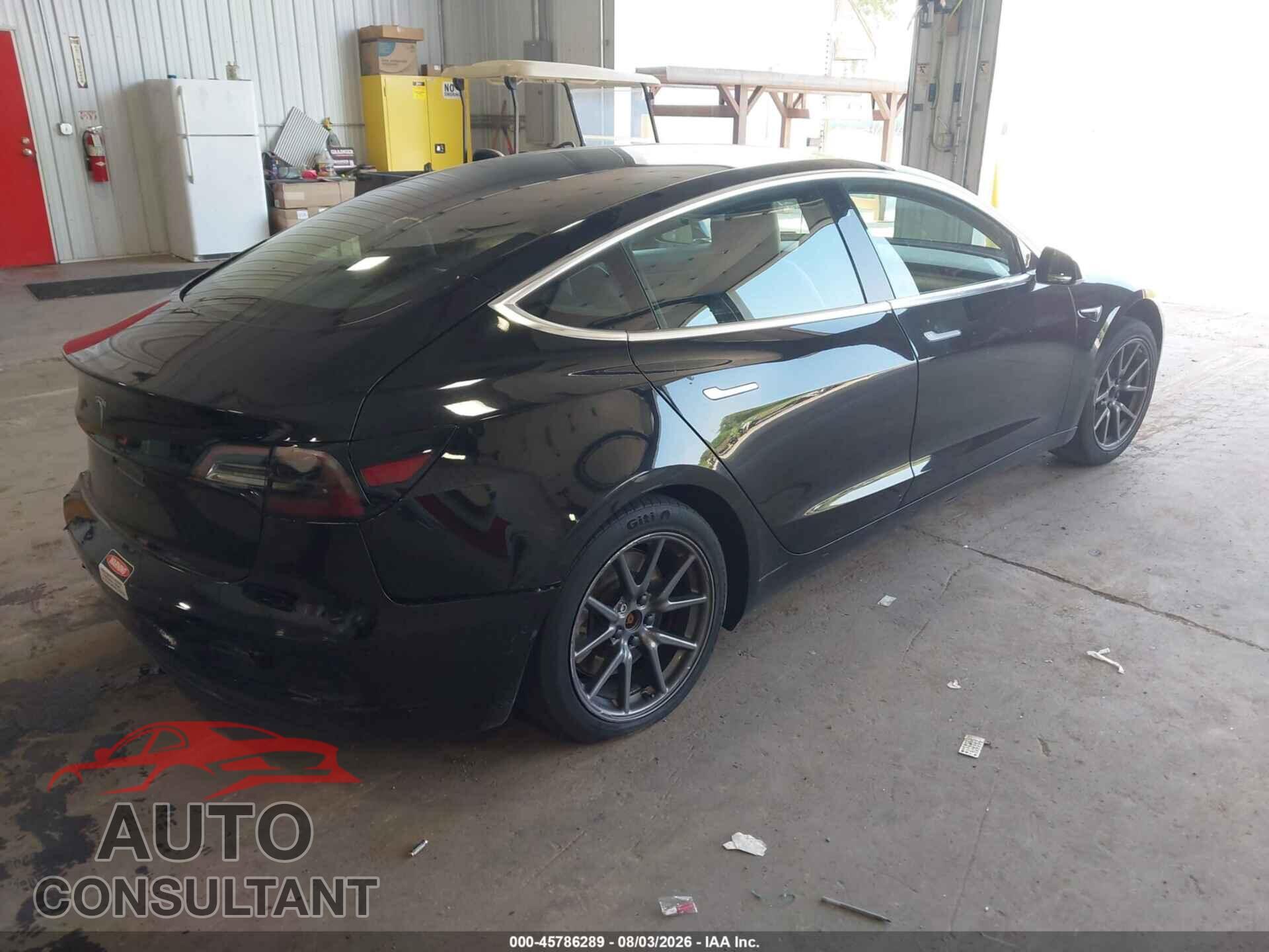TESLA MODEL 3 2019 - 5YJ3E1EA7KF305599