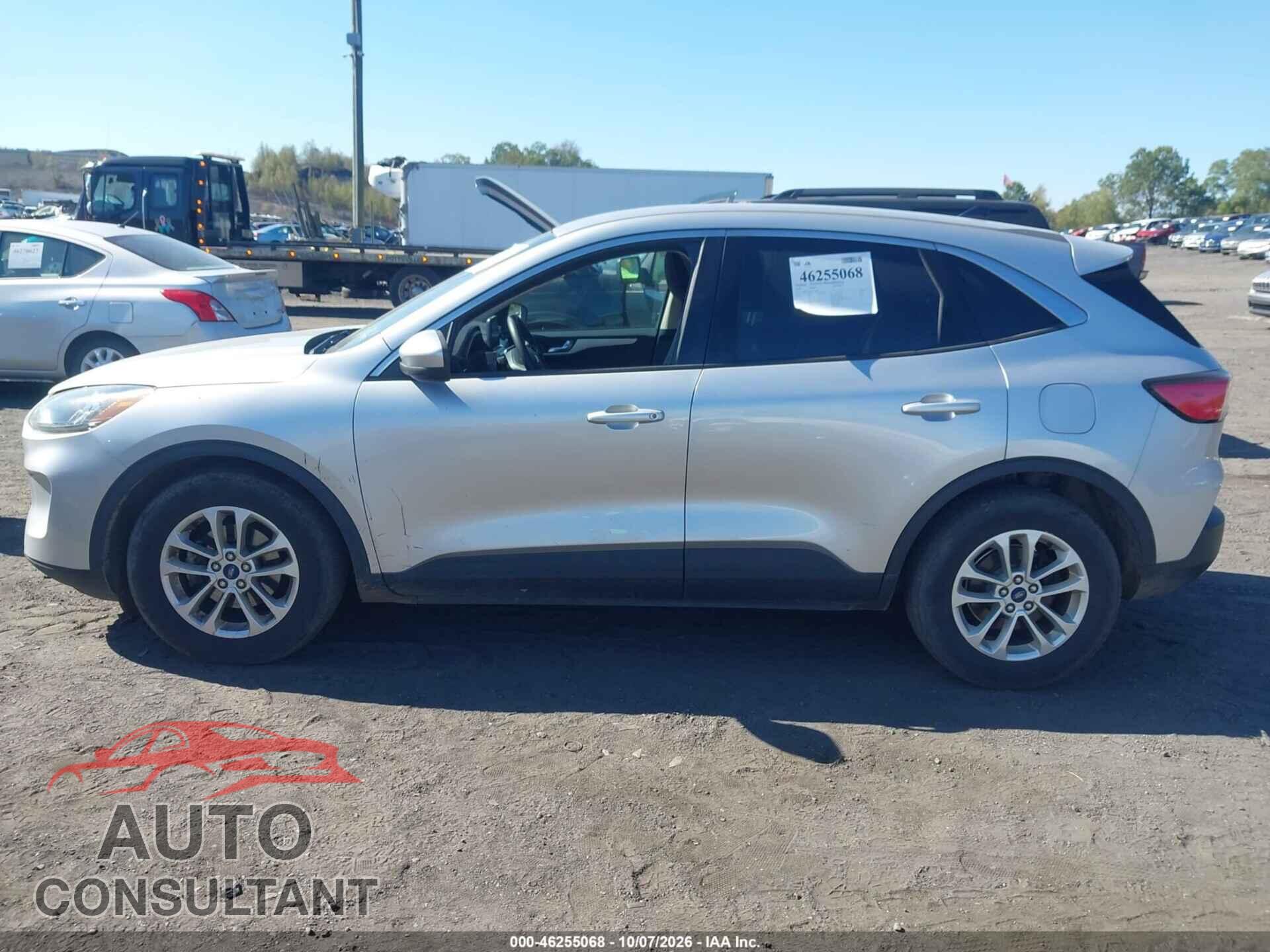 FORD ESCAPE 2020 - 1FMCU0G60LUA38056