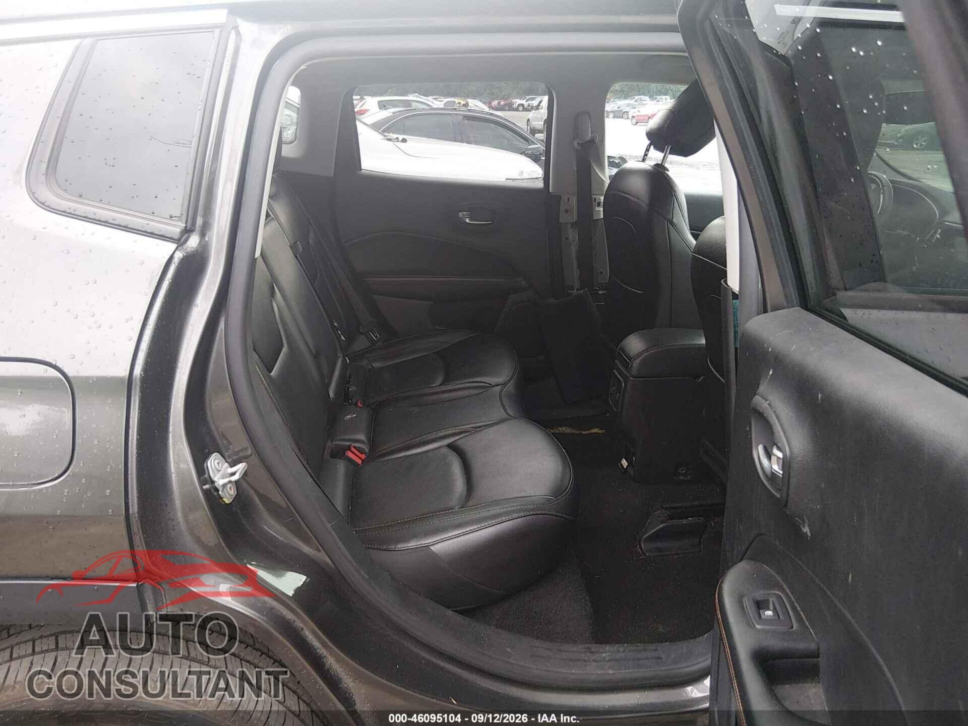 JEEP COMPASS 2020 - 3C4NJDCB6LT185525