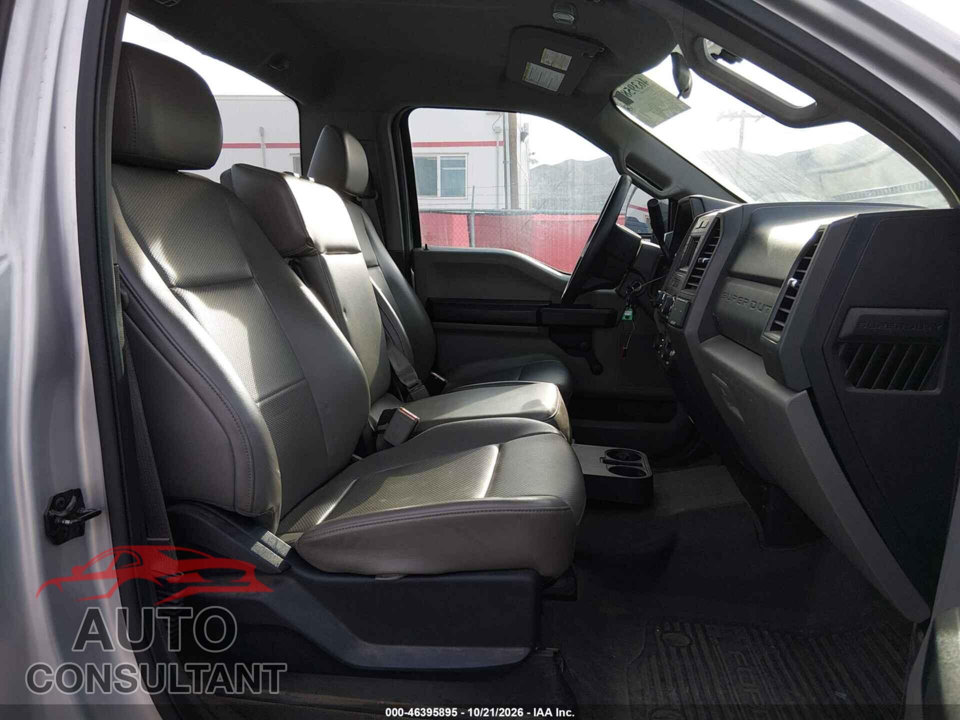 FORD F-250 2017 - 1FDBF2A61HEE09821