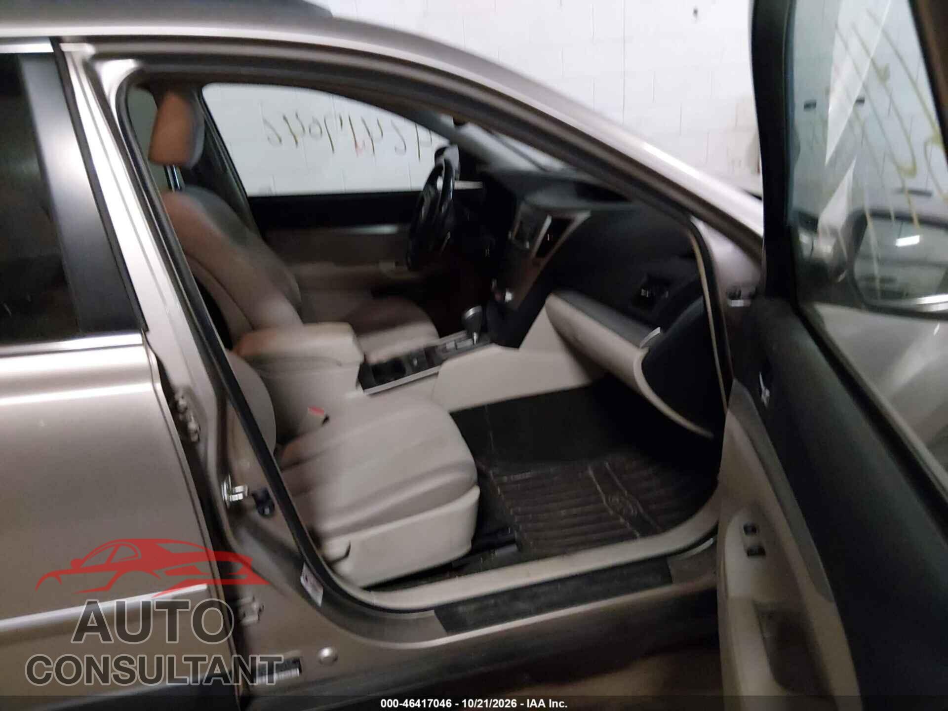 SUBARU OUTBACK 2014 - 4S4BRCCC4E3294039