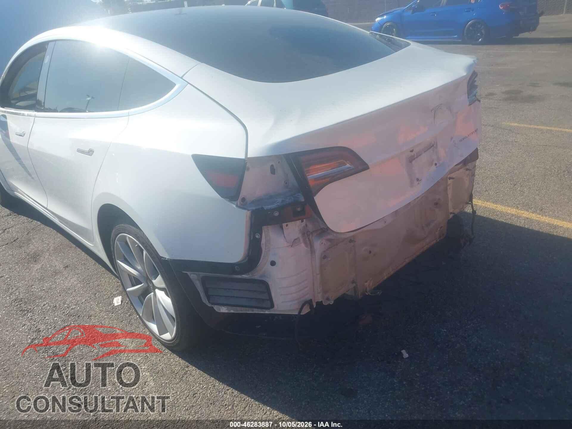 TESLA MODEL 3 2018 - 5YJ3E1EB1JF112193