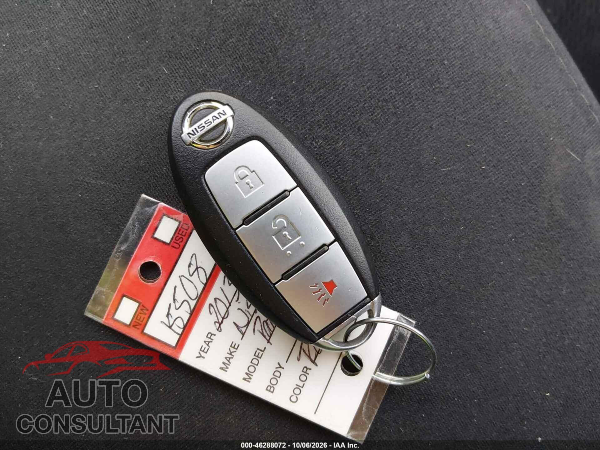 NISSAN PATHFINDER 2013 - 5N1AR2MM2DC614115