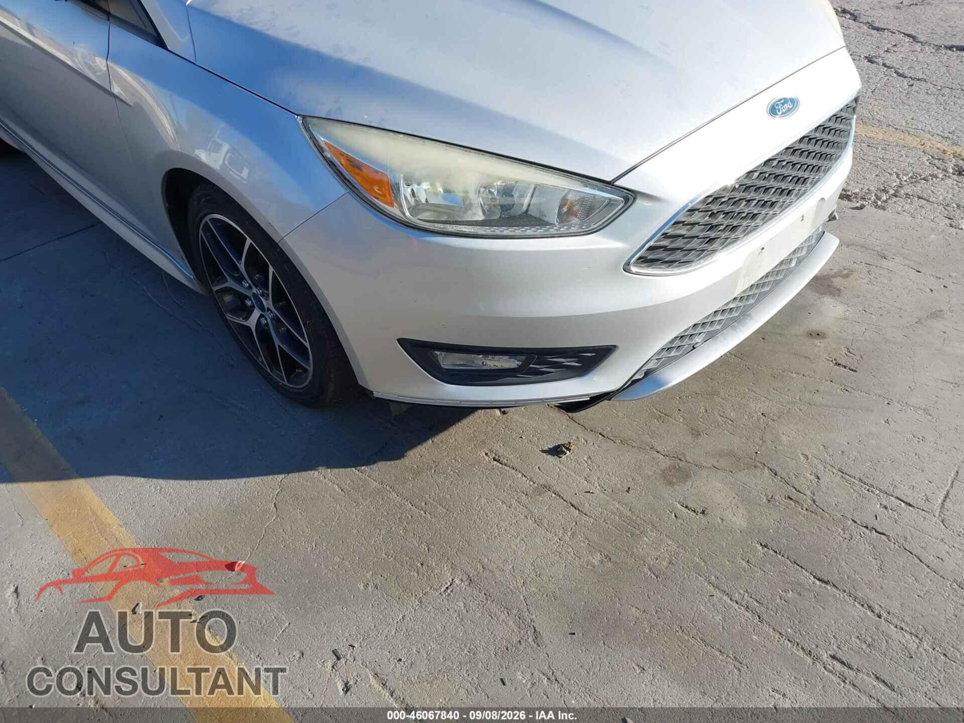 FORD FOCUS 2015 - 1FADP3F26FL249097
