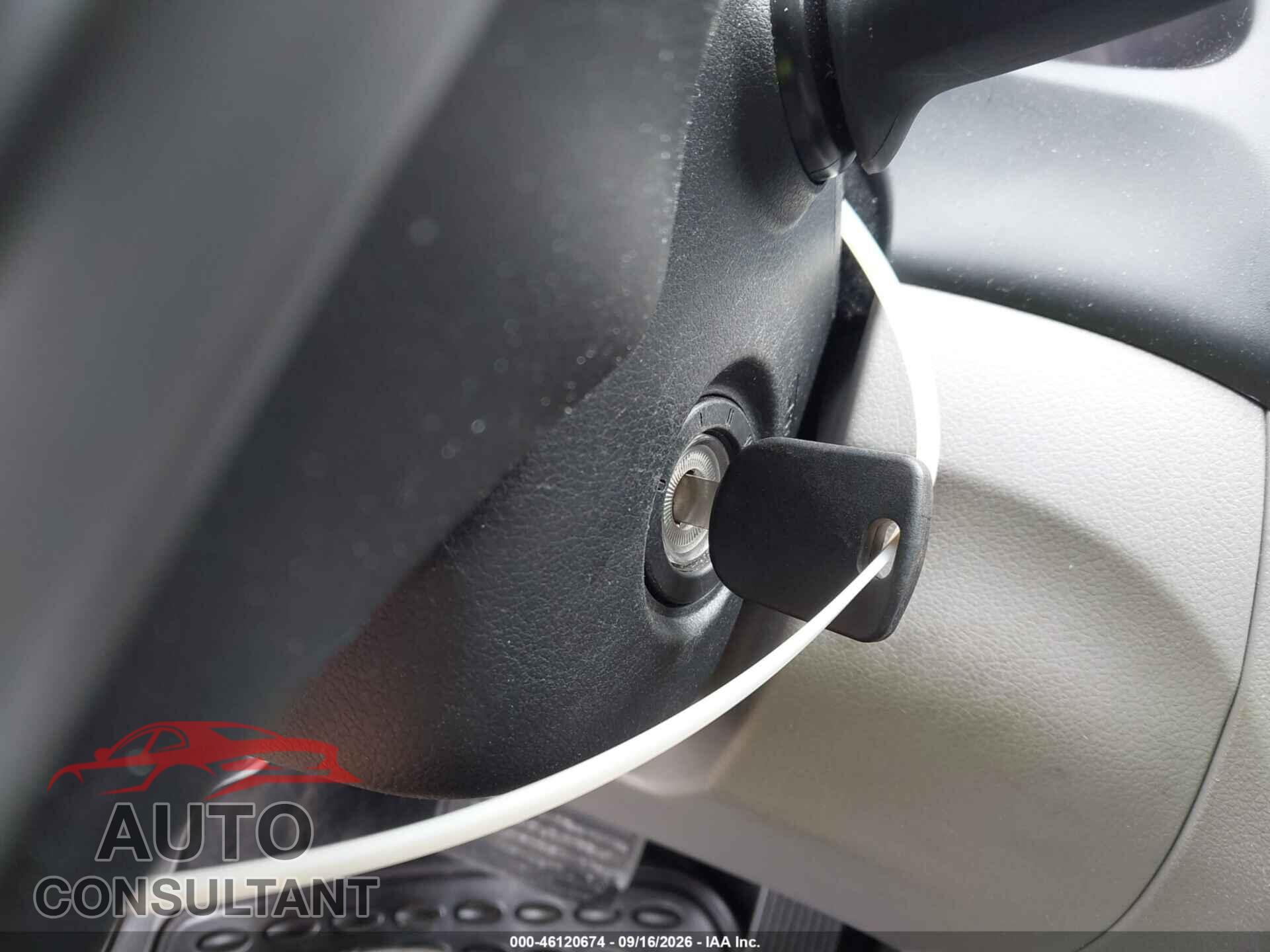 HONDA CIVIC 2013 - 19XFB2F54DE200802