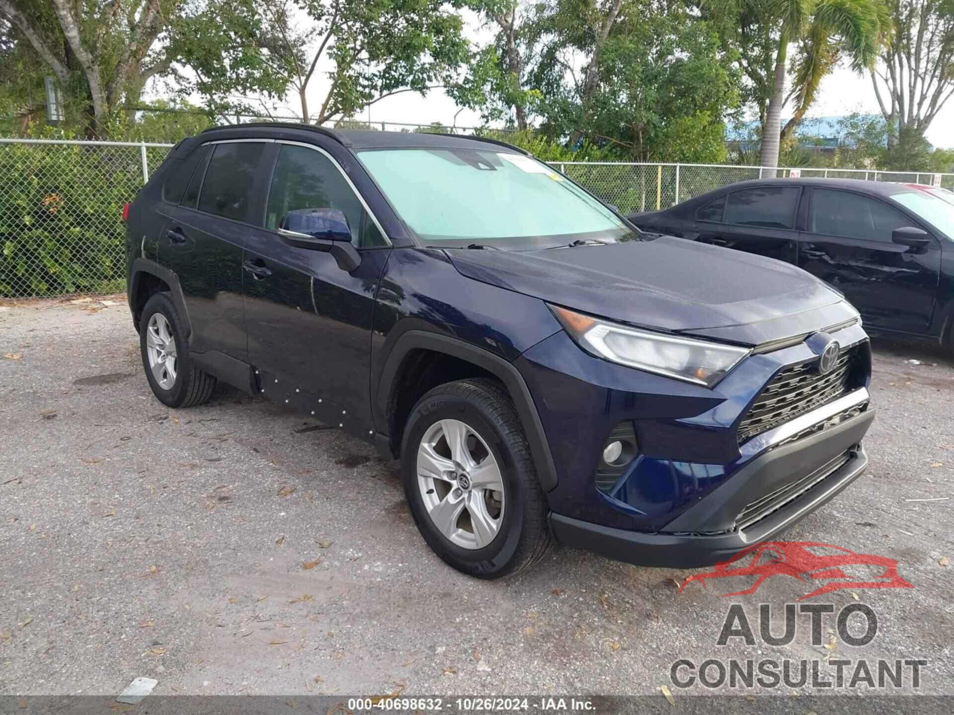 TOYOTA RAV4 2020 - 2T3W1RFV3LC076179