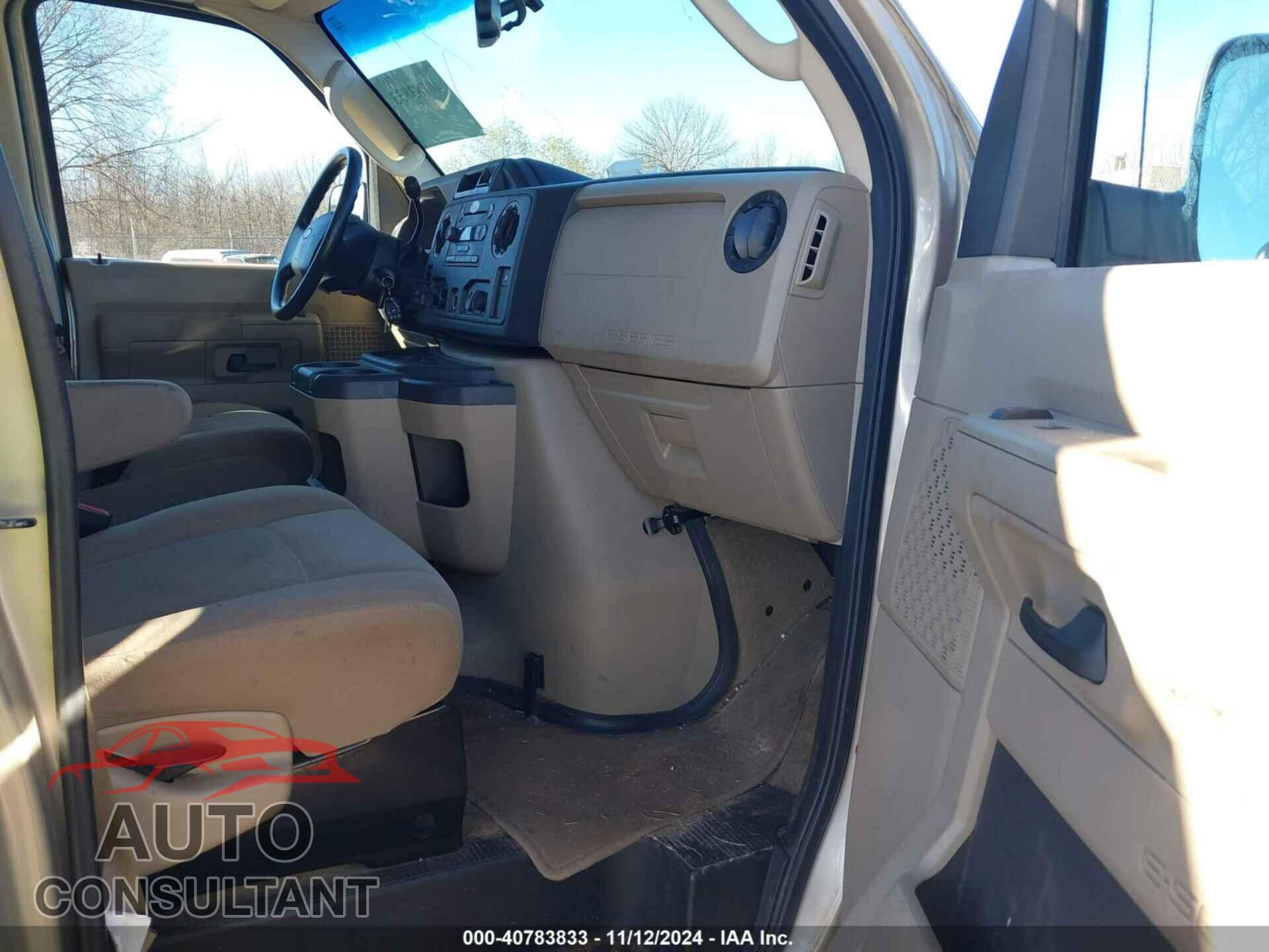 FORD E-350 SUPER DUTY 2012 - 1FBNE3BL7CDA77188