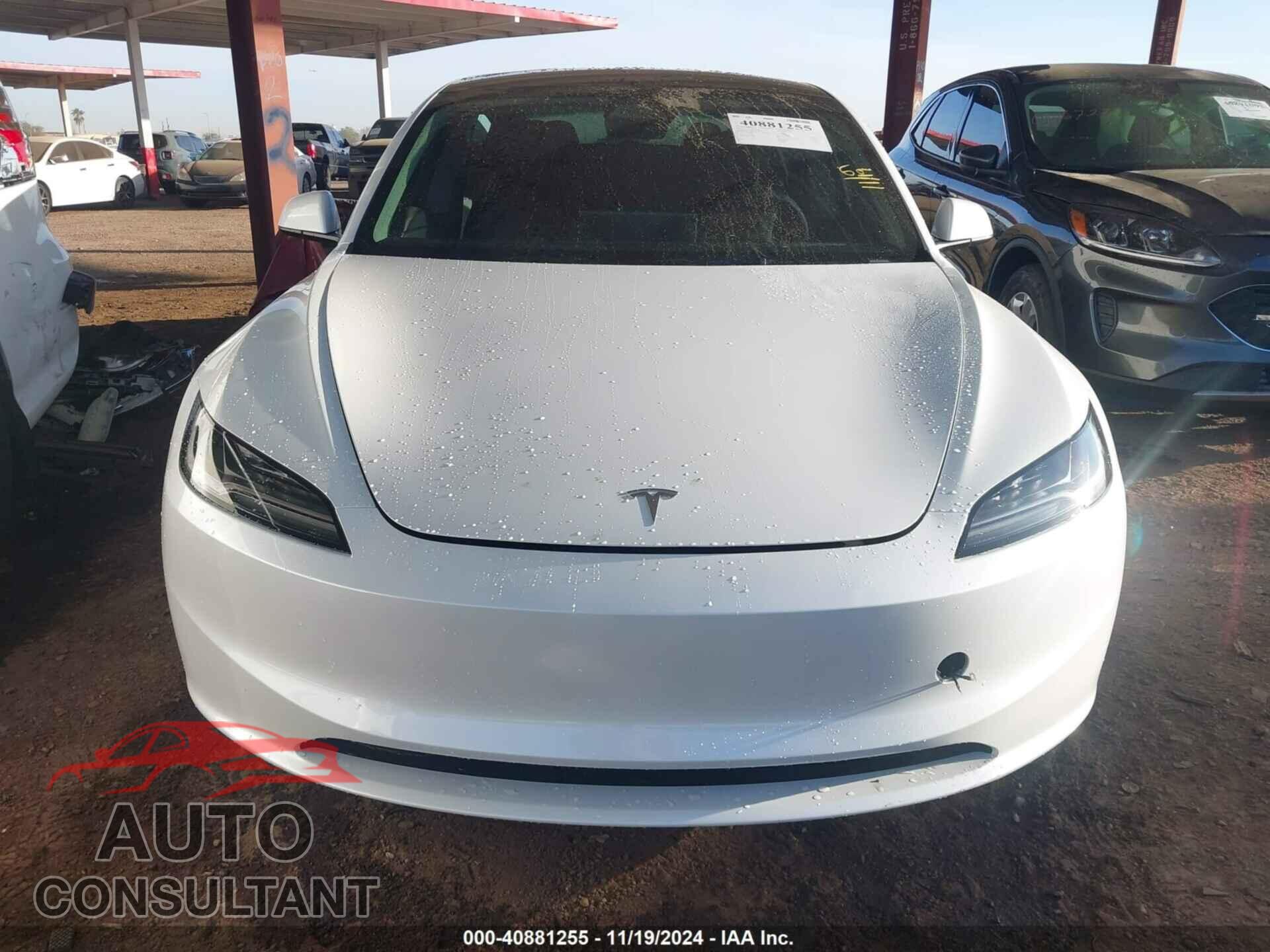 TESLA MODEL 3 2024 - 5YJ3E1EA0RF855902