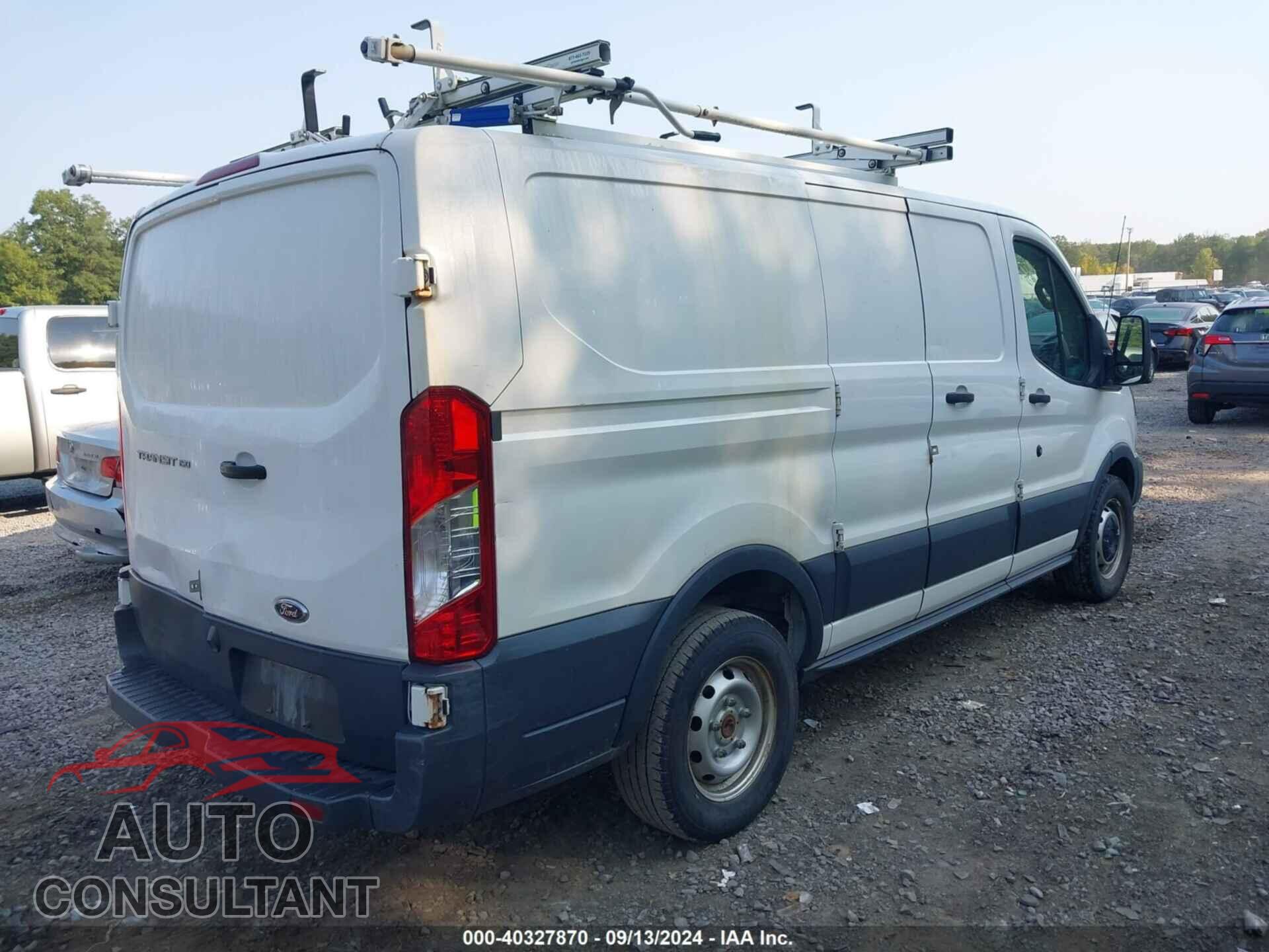 FORD TRANSIT-150 2018 - 1FTYE1ZM3JKB51971