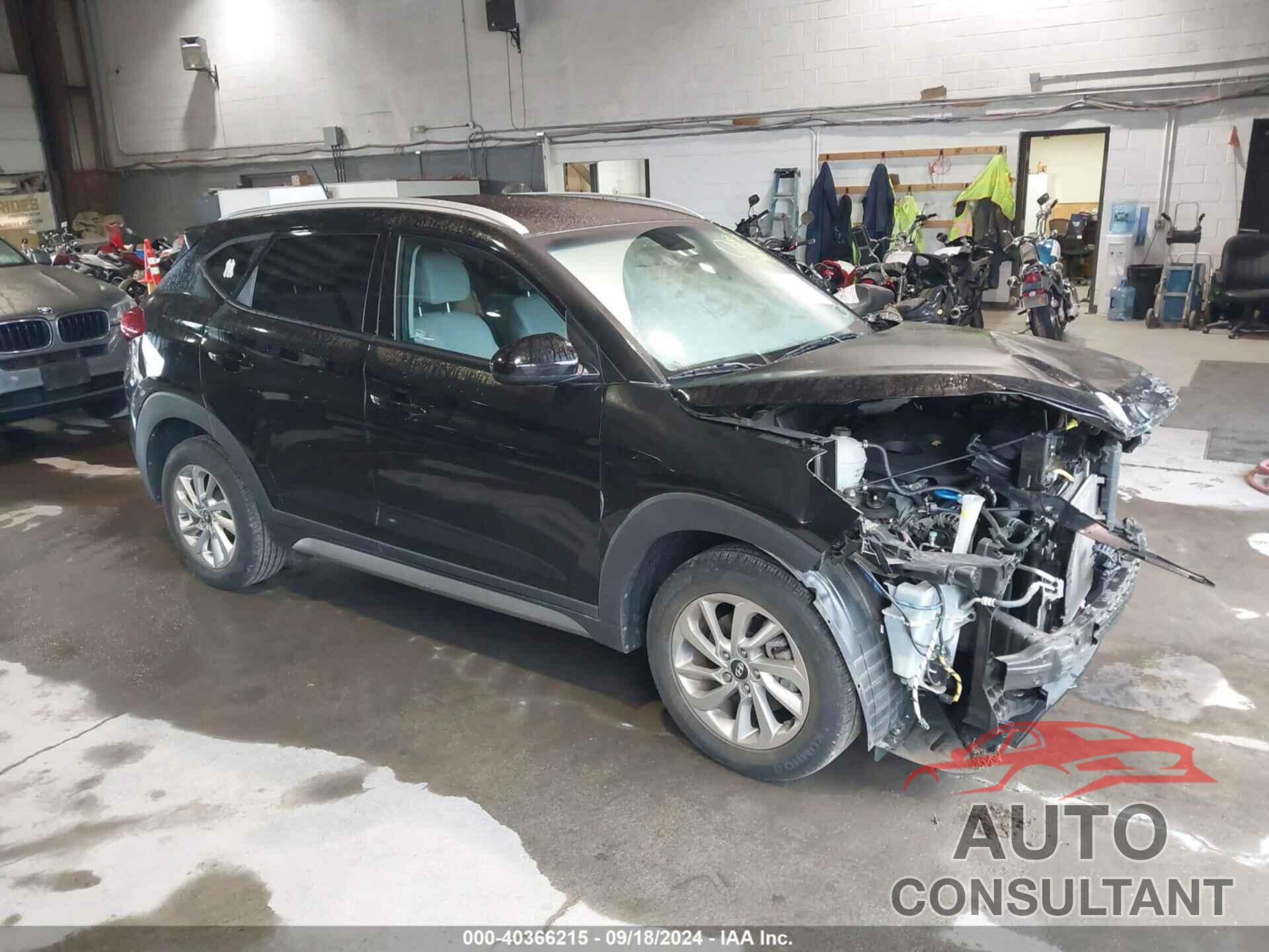 HYUNDAI TUCSON 2017 - KM8J3CA44HU290709