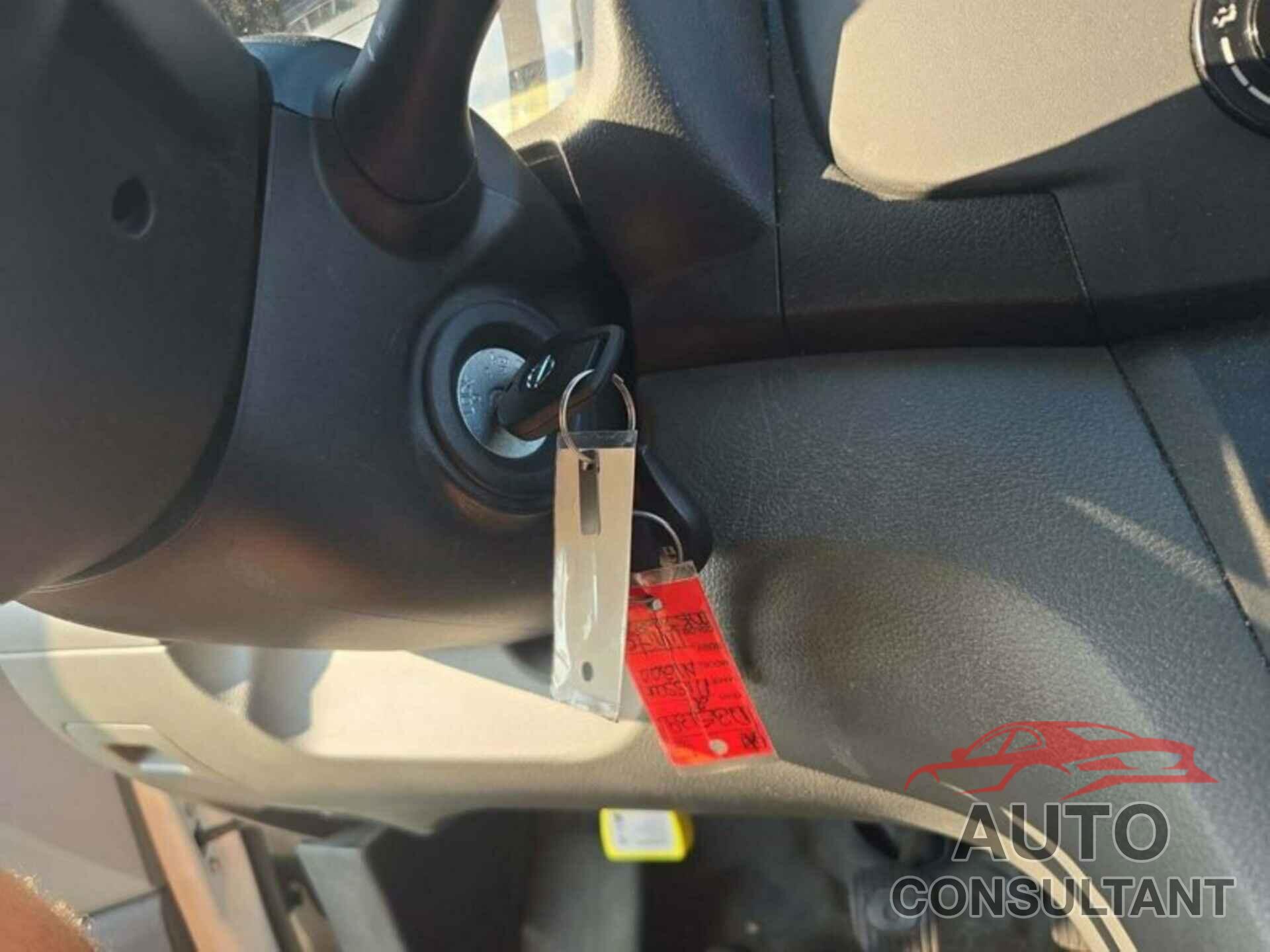 NISSAN NV200 2021 - 3N6CM0KN7MK702872