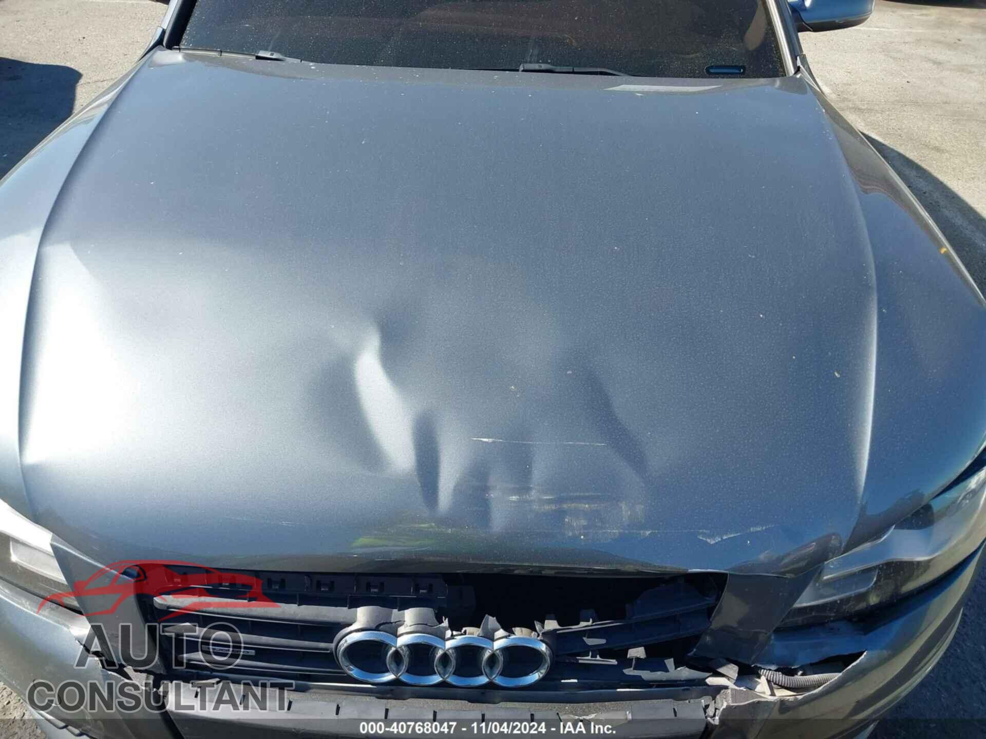 AUDI A4 2012 - WAUKFAFL4CA098024