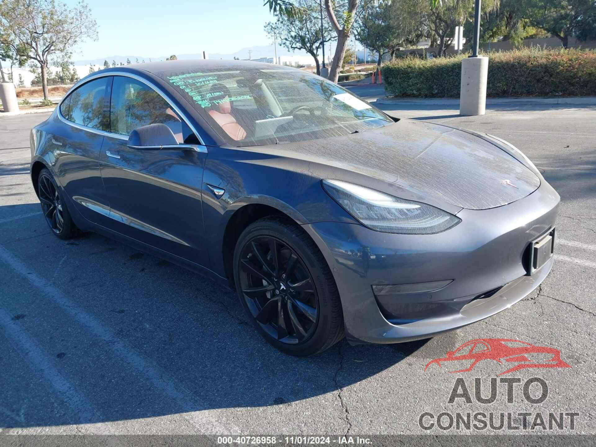 TESLA MODEL 3 2020 - 5YJ3E1EA5LF644217