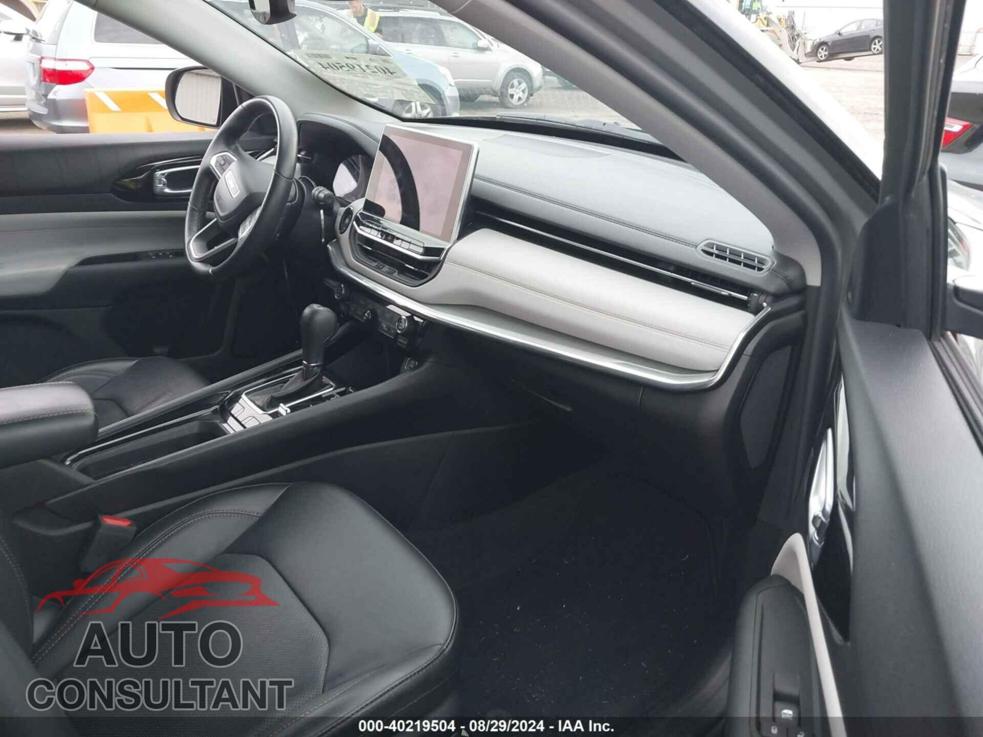 JEEP COMPASS 2022 - 3C4NJDCB7NT196357
