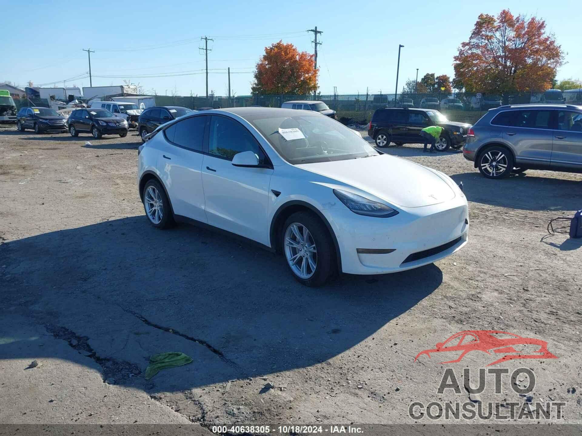 TESLA MODEL Y 2021 - 5YJYGAEE6MF172730