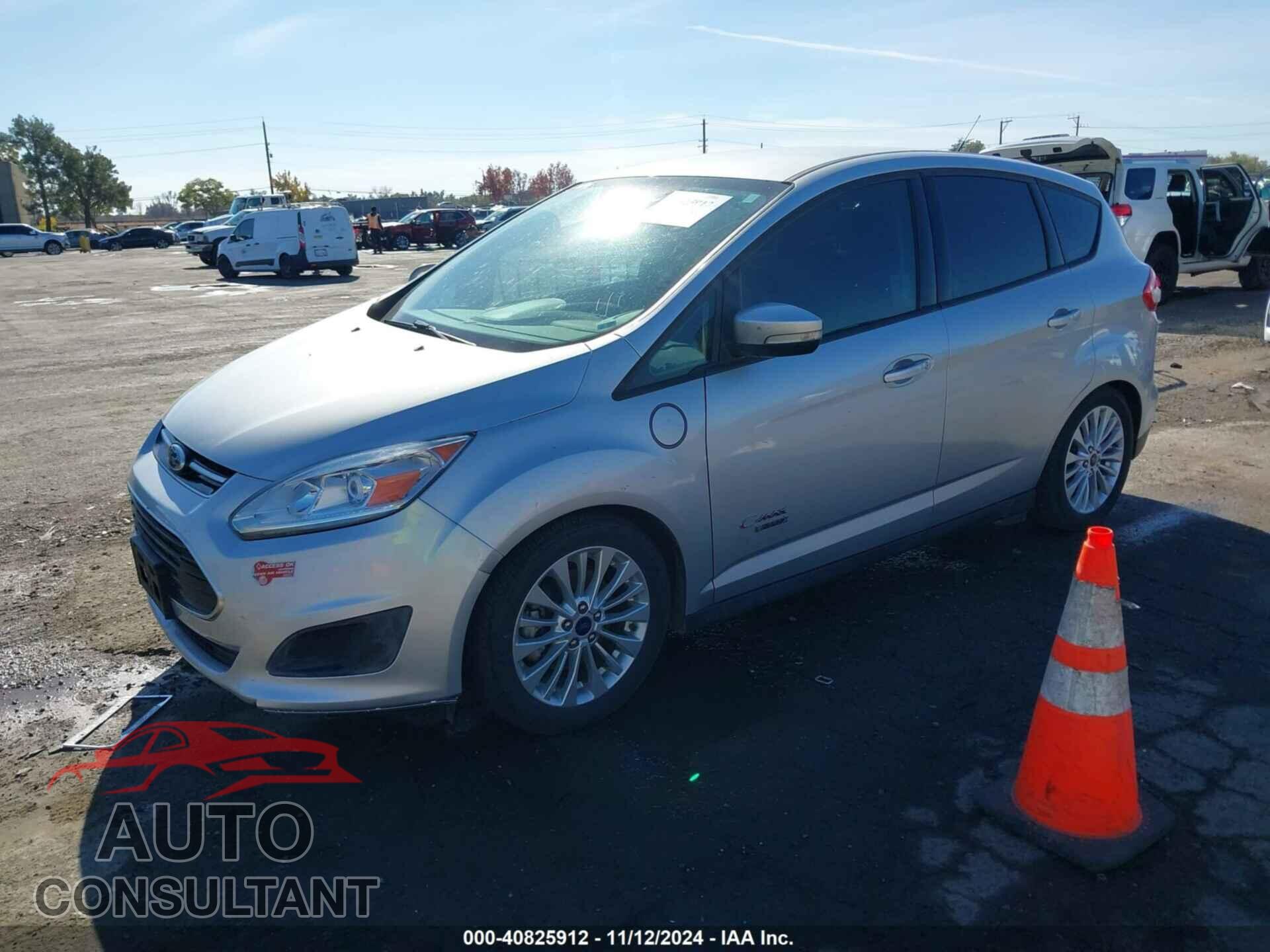 FORD C-MAX ENERGI 2017 - 1FADP5EU2HL103829