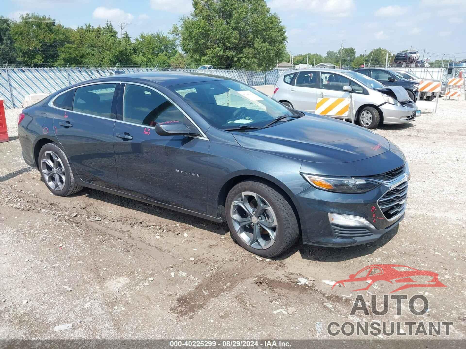 CHEVROLET MALIBU 2020 - 1G1ZD5ST7LF096784