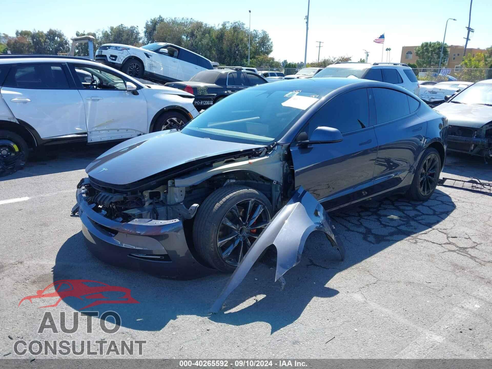 TESLA MODEL 3 2021 - 5YJ3E1EA2MF995975