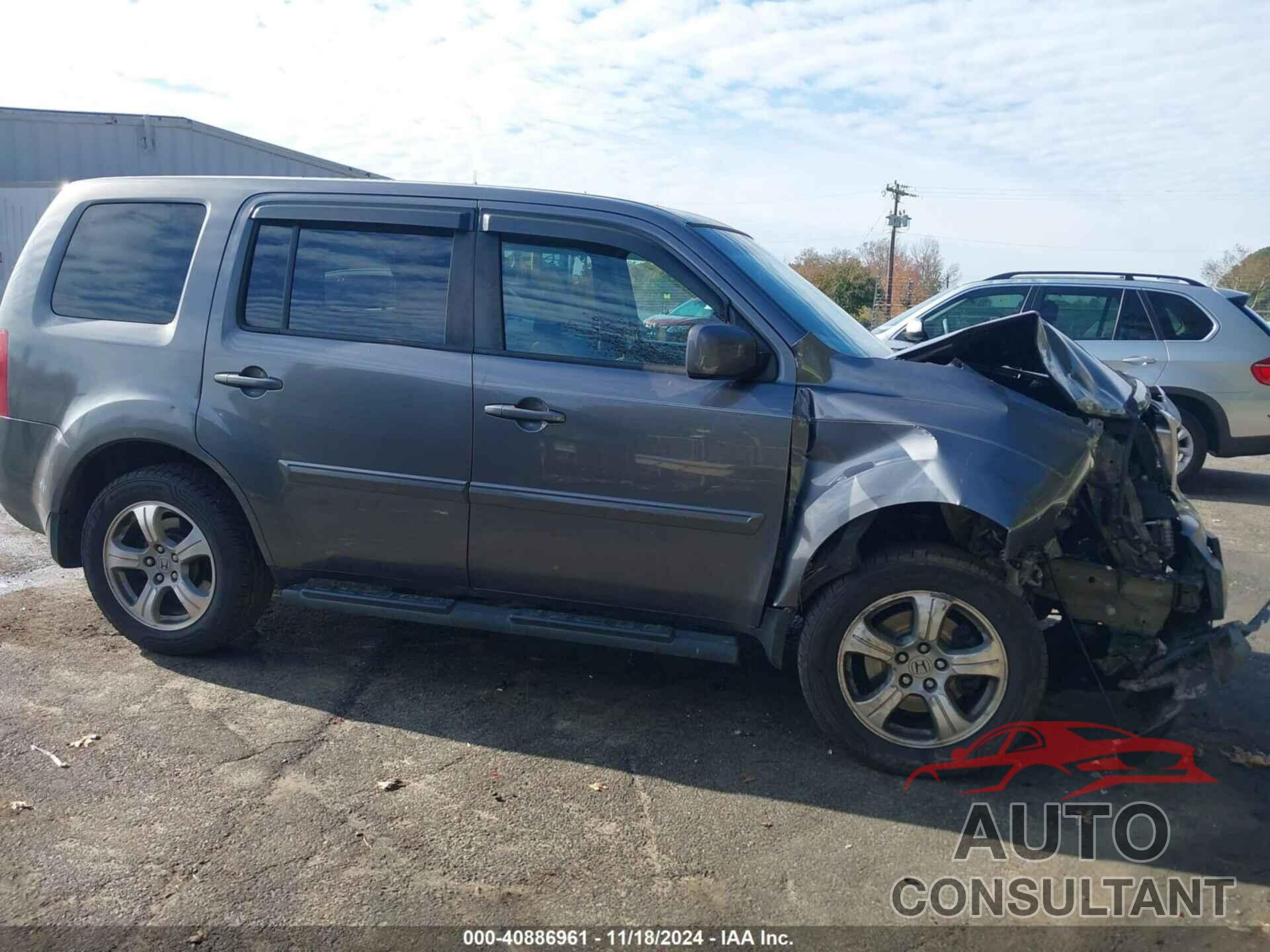 HONDA PILOT 2015 - 5FNYF4H5XFB050049