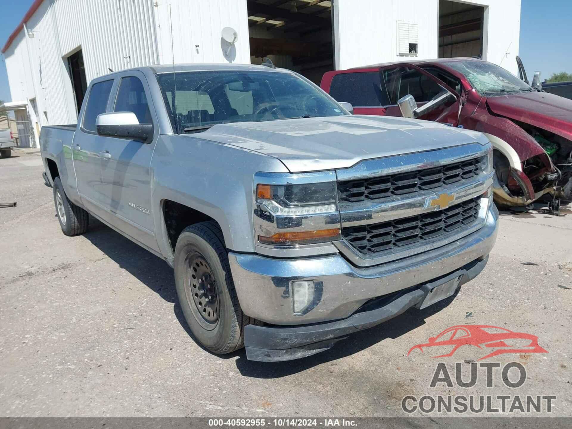 CHEVROLET SILVERADO 1500 2018 - 1GCPCREC0JF129450