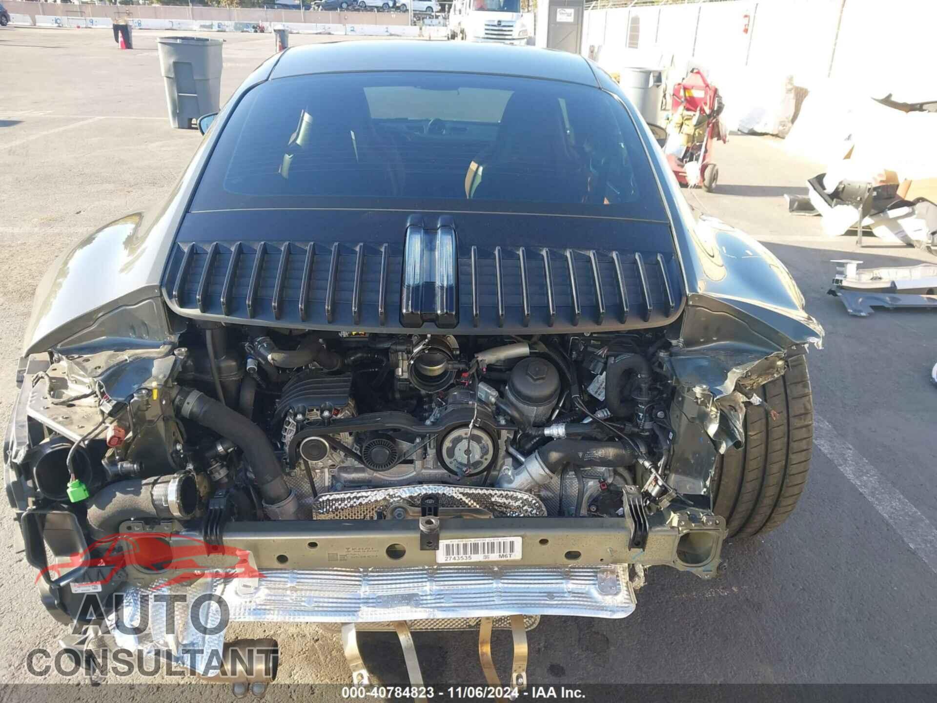 PORSCHE 911 2024 - WP0AB2A95RS219691