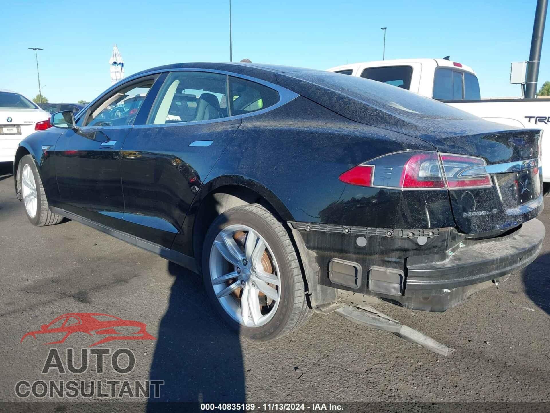 TESLA MODEL S 2013 - 5YJSA1CG0DFP09488