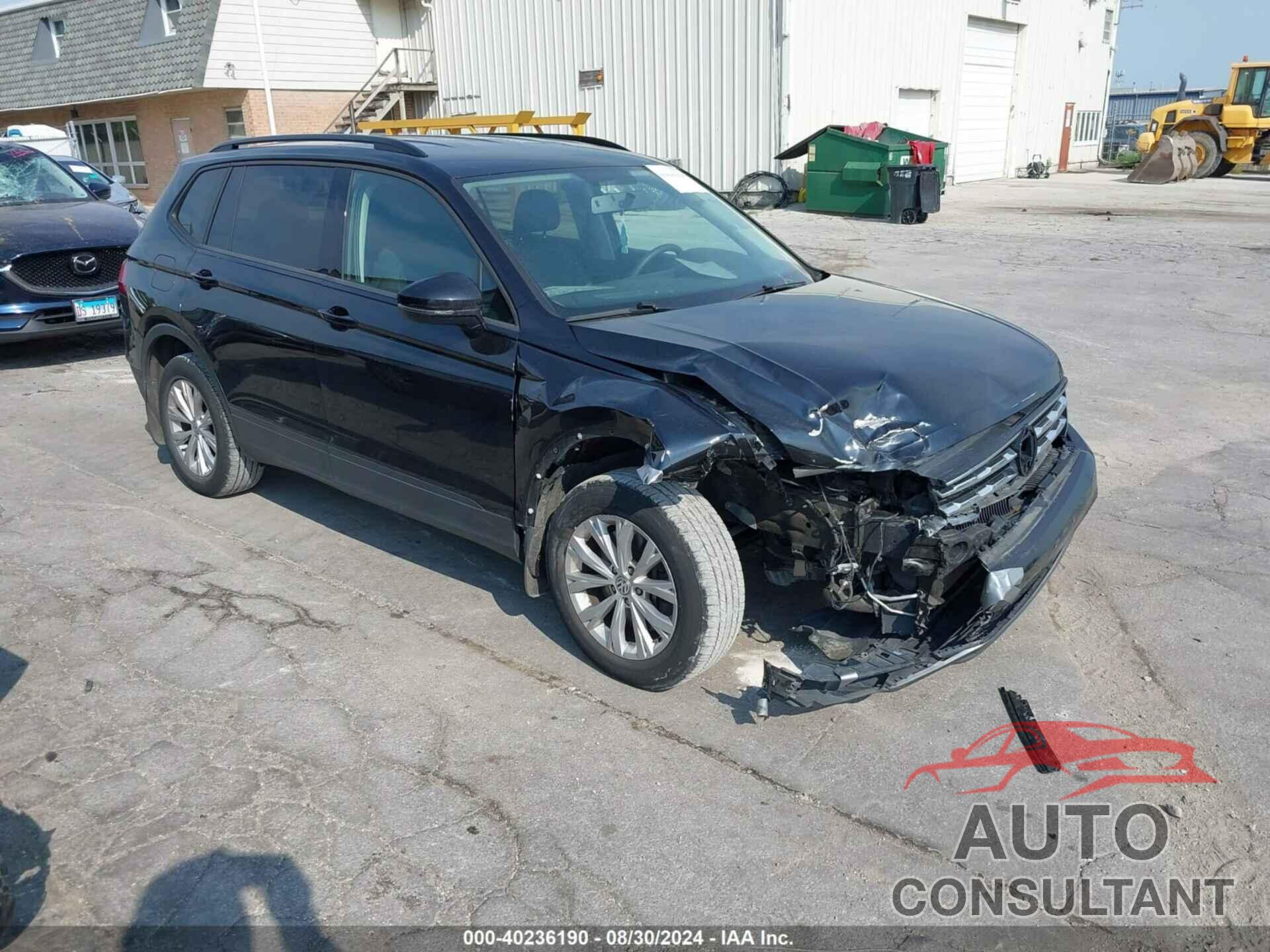 VOLKSWAGEN TIGUAN 2018 - 3VV1B7AX6JM075935