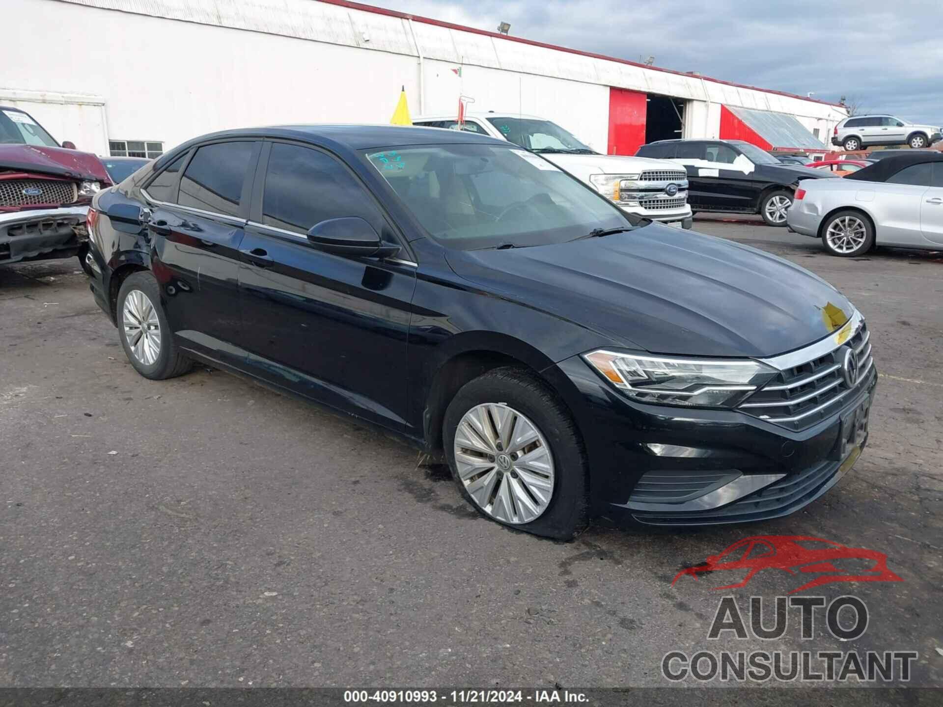 VOLKSWAGEN JETTA 2019 - 3VWC57BU7KM232678