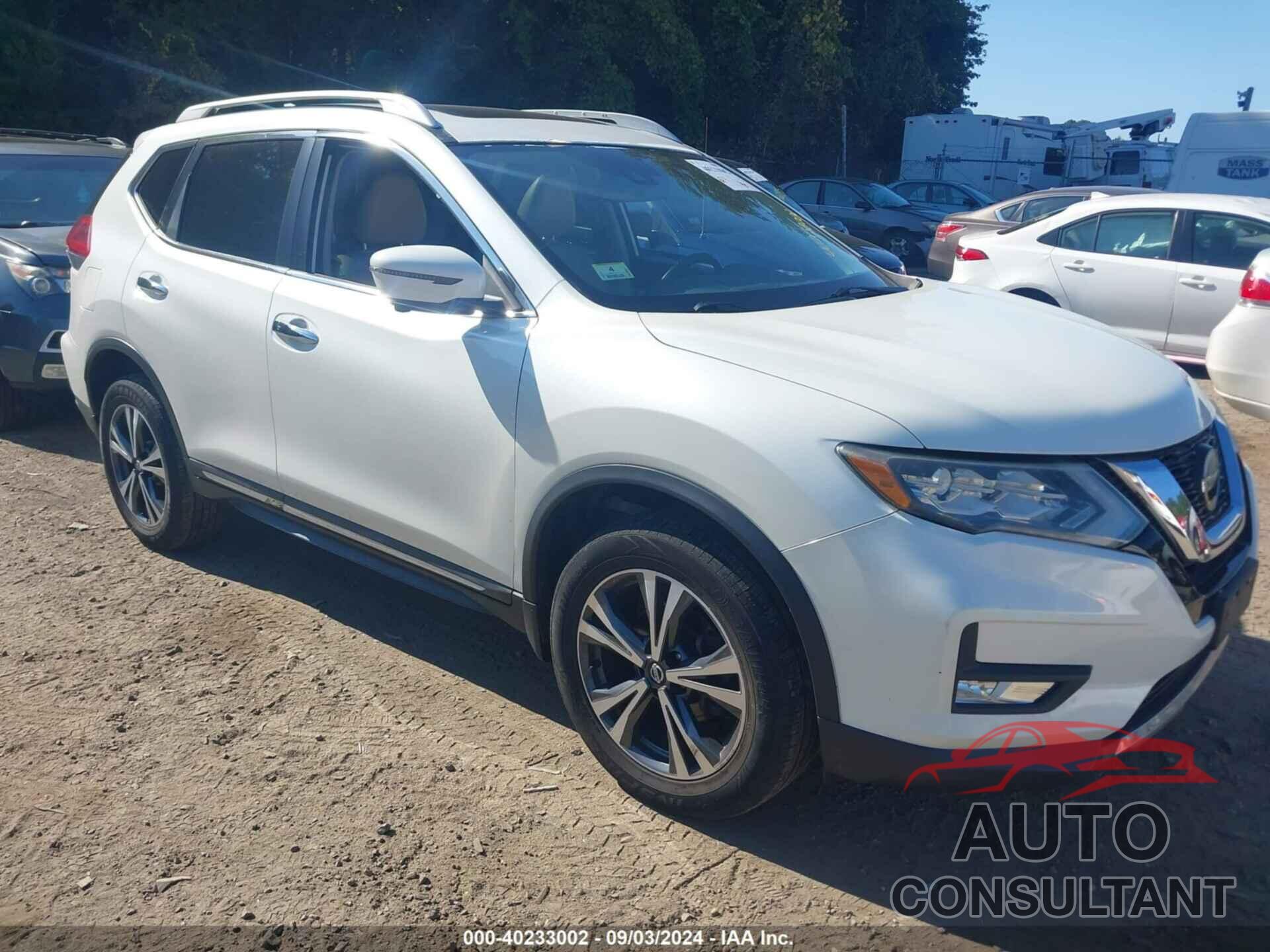 NISSAN ROGUE 2018 - 5N1AT2MV9JC830288