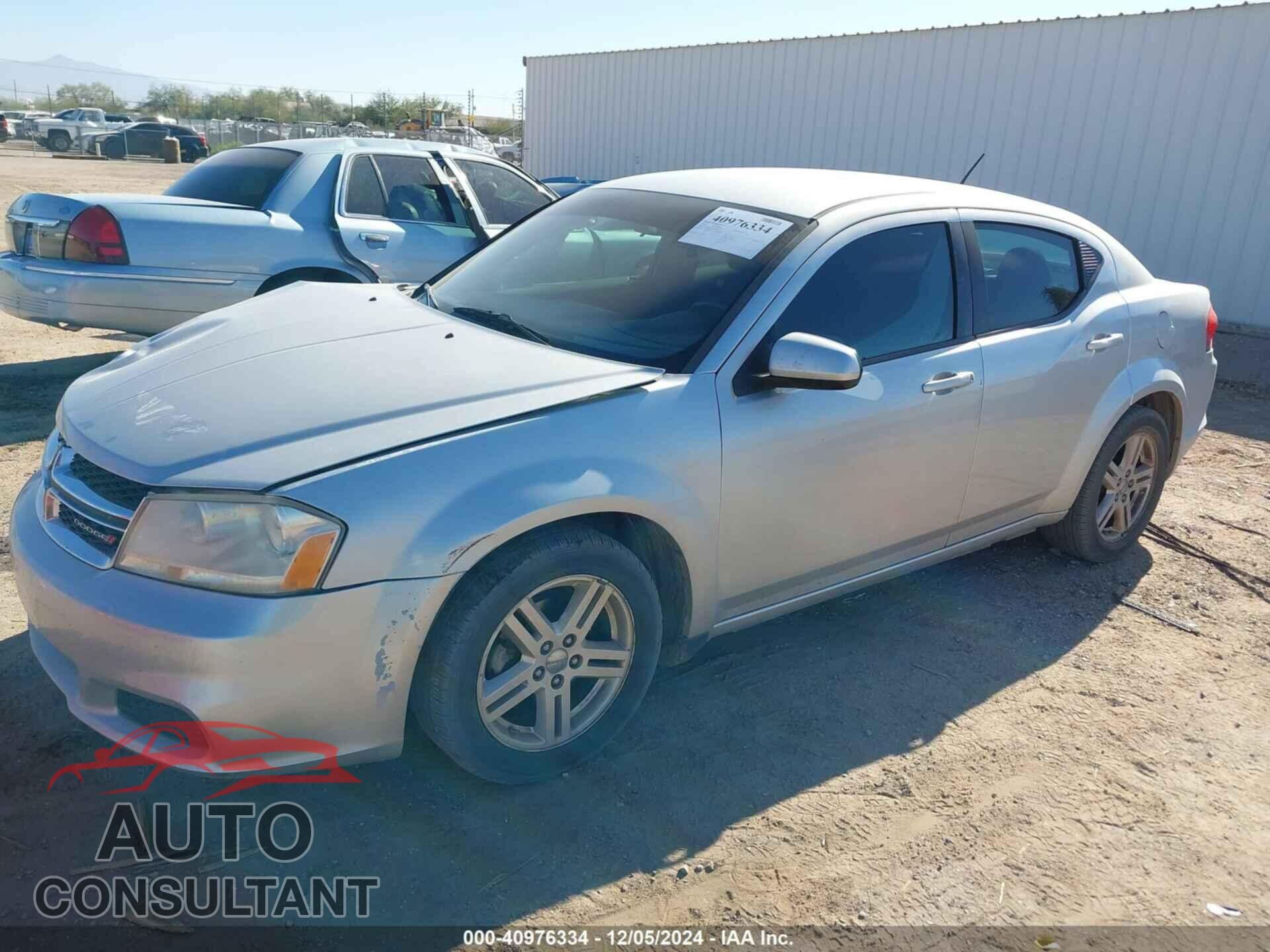 DODGE AVENGER 2011 - 1B3BD1FB3BN577110