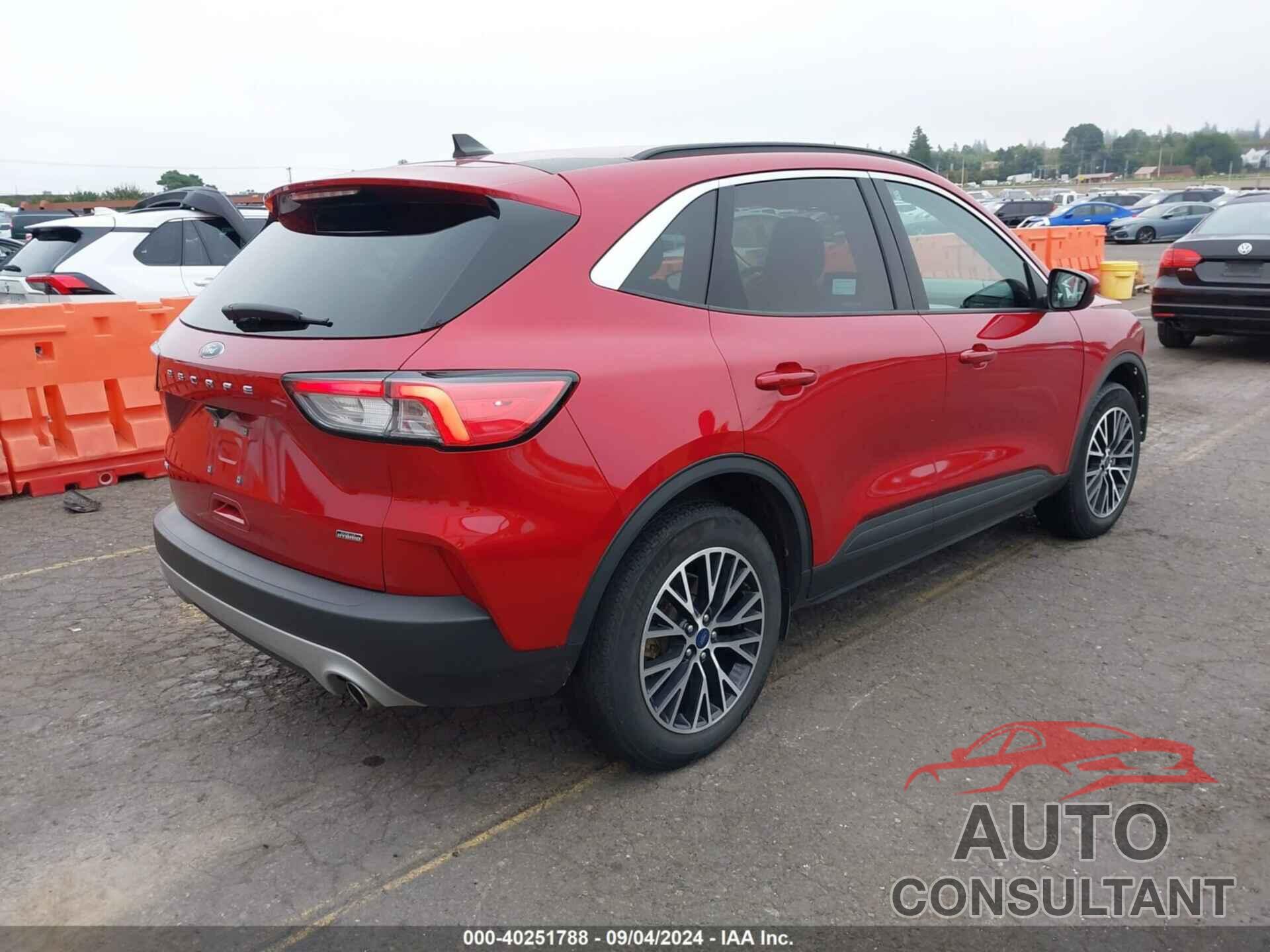 FORD ESCAPE 2021 - 1FMCU0EZ7MUB17304