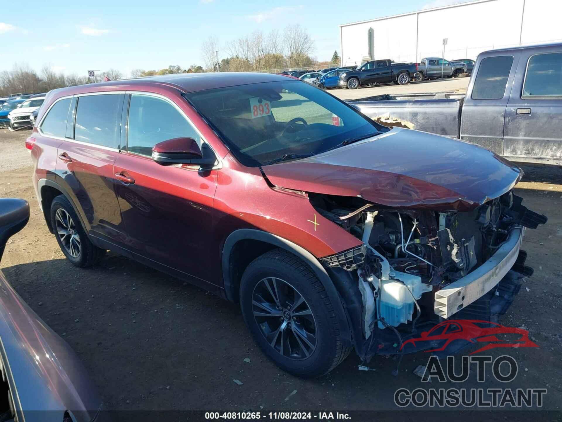 TOYOTA HIGHLANDER 2018 - 5TDBZRFH9JS841877