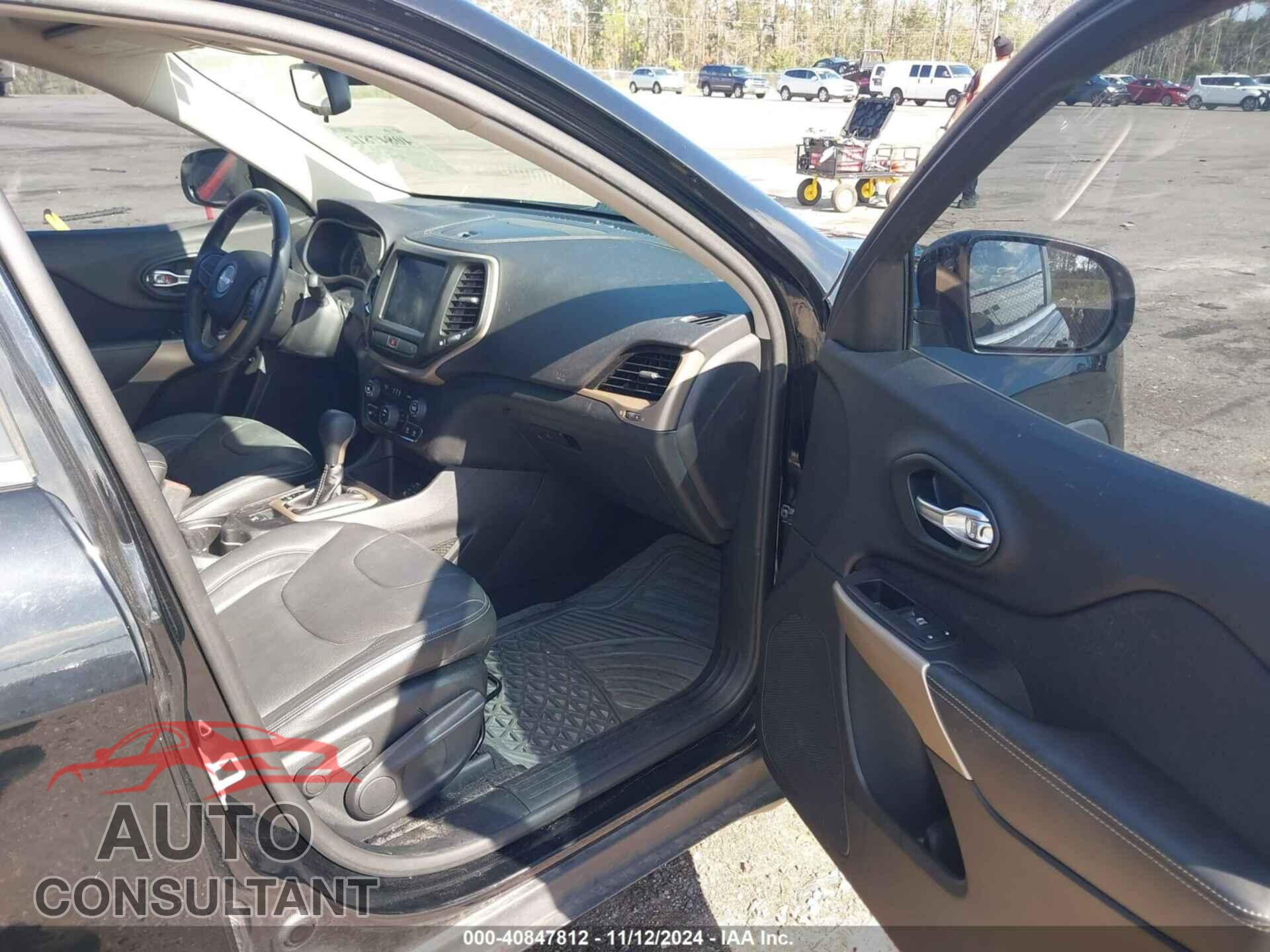 JEEP CHEROKEE 2017 - 1C4PJLCS0HD222004