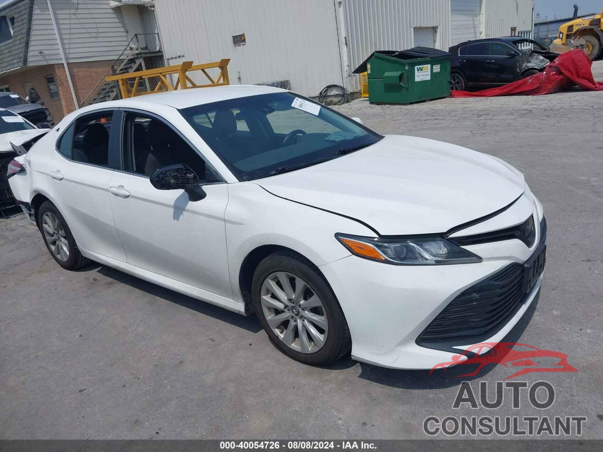 TOYOTA CAMRY 2018 - 4T1B11HK3JU629226