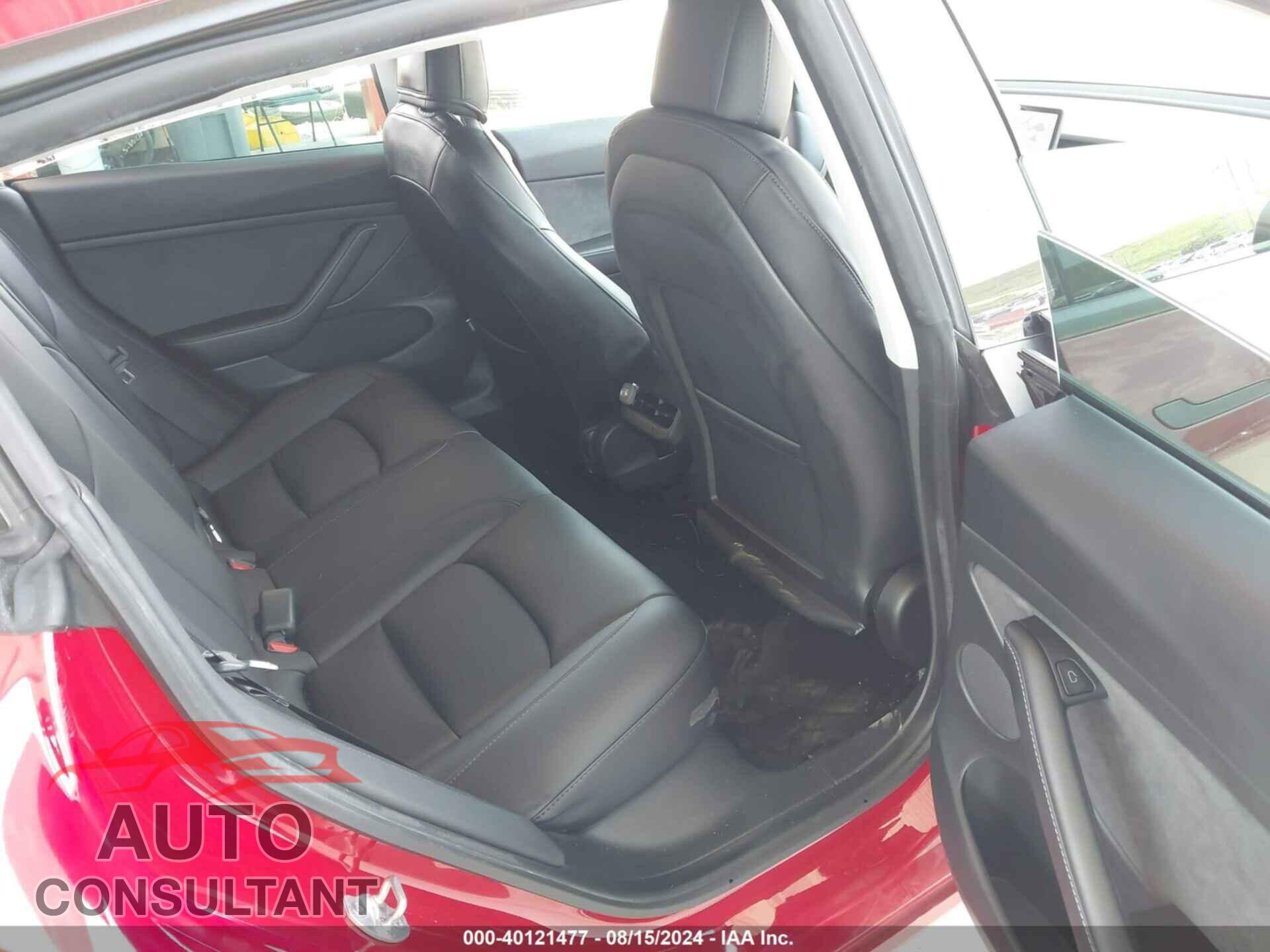 TESLA MODEL 3 2021 - 5YJ3E1EA2MF047012