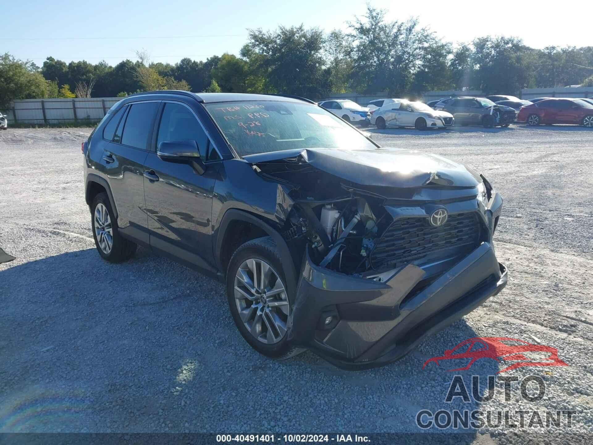 TOYOTA RAV4 2023 - 2T3C1RFV8PW243806