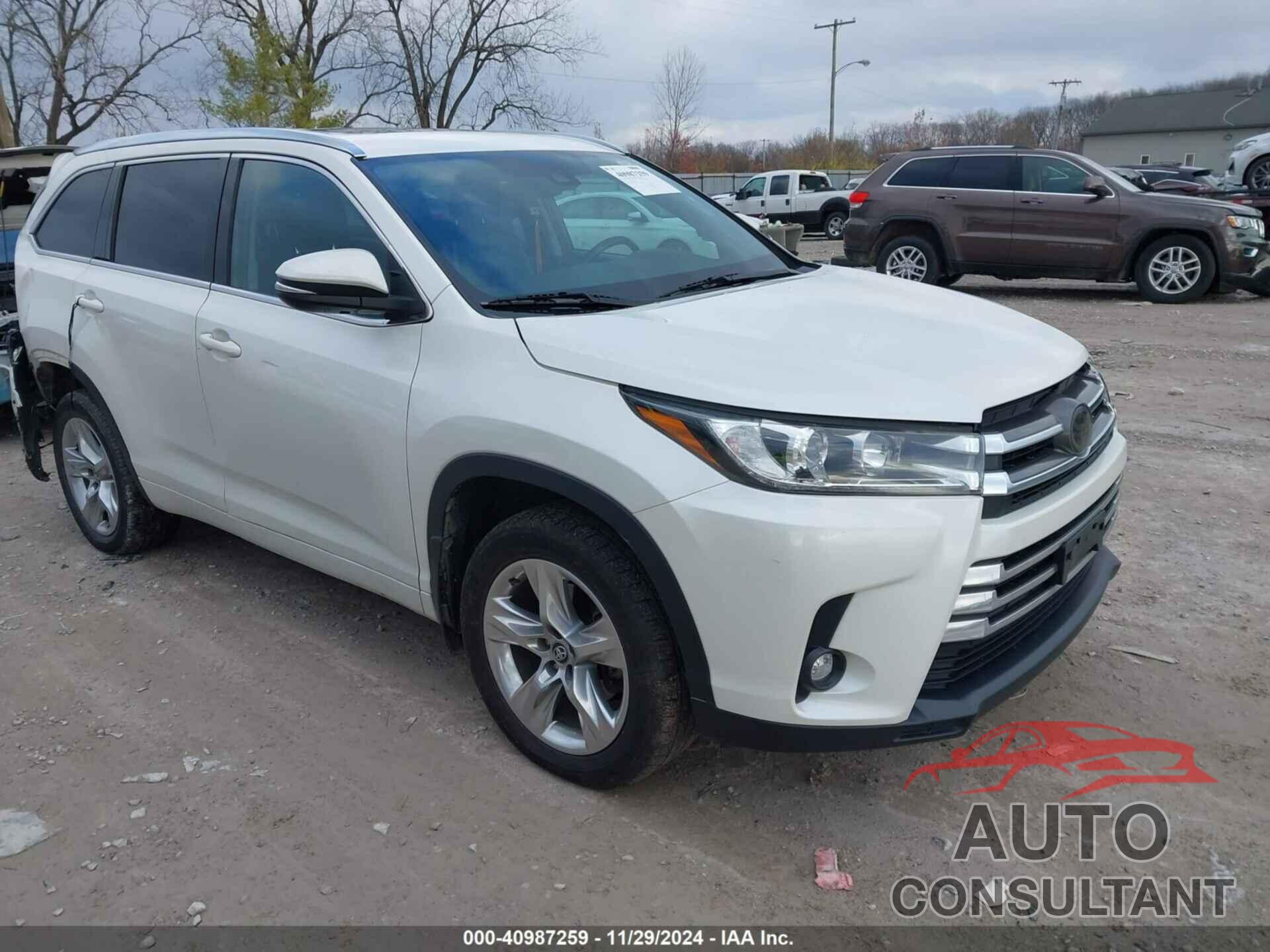 TOYOTA HIGHLANDER 2019 - 5TDDZRFH5KS937936