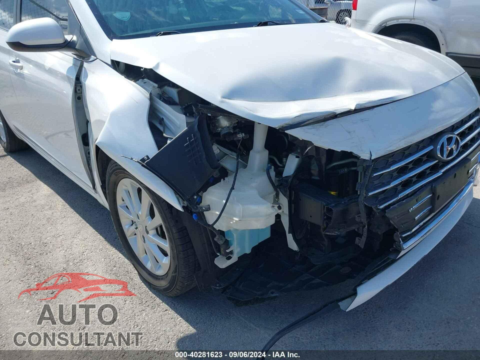 HYUNDAI ACCENT 2019 - 3KPC24A33KE068648