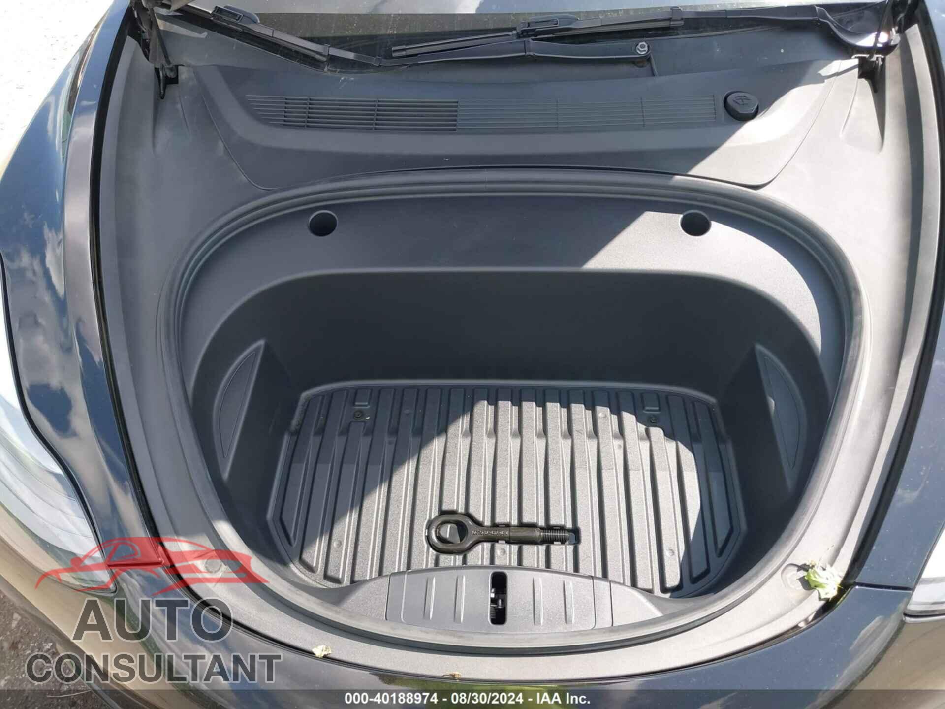 TESLA MODEL 3 2022 - 5YJ3E1EA2NF290000