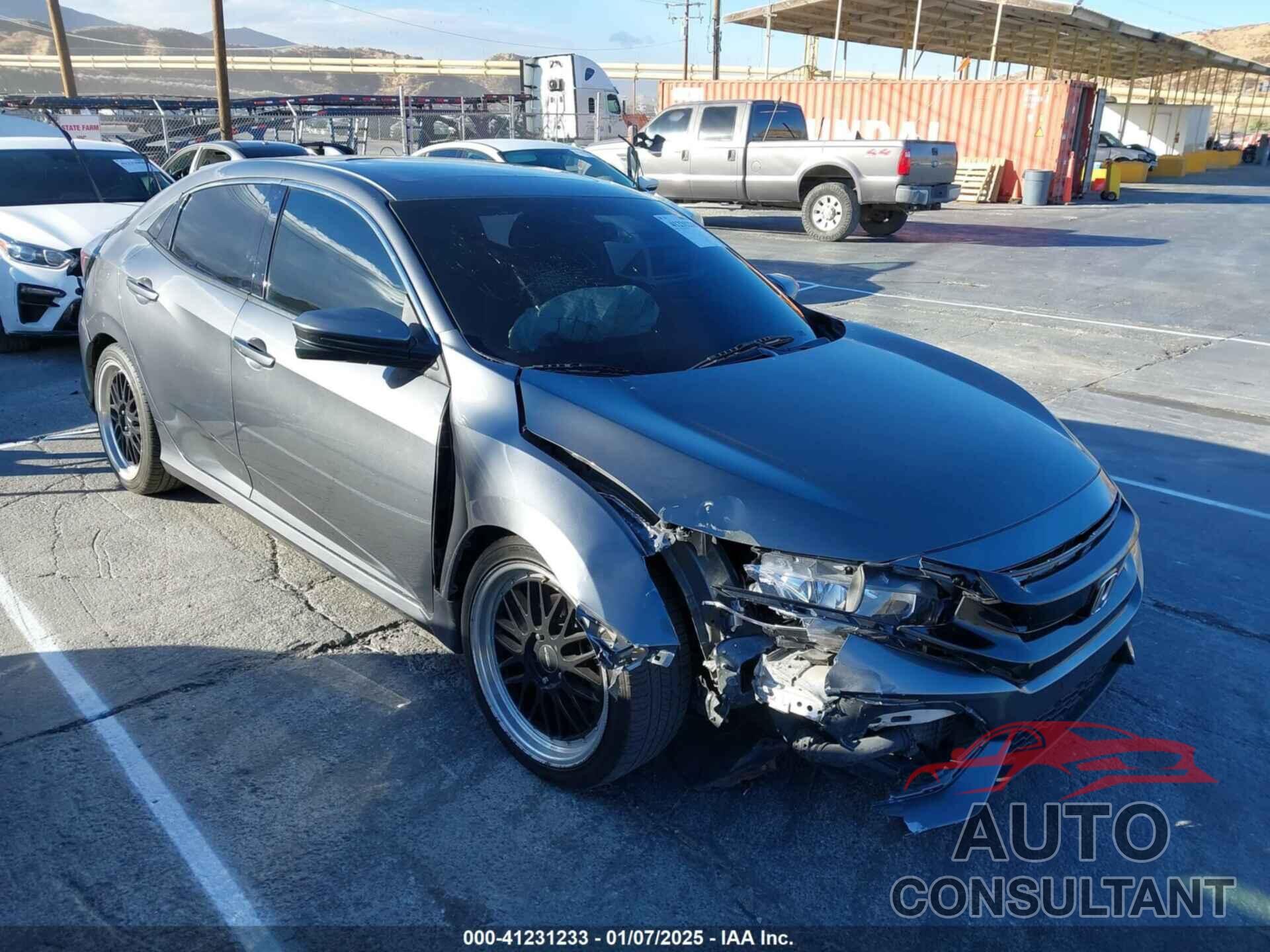 HONDA CIVIC 2018 - SHHFK7H59JU432651