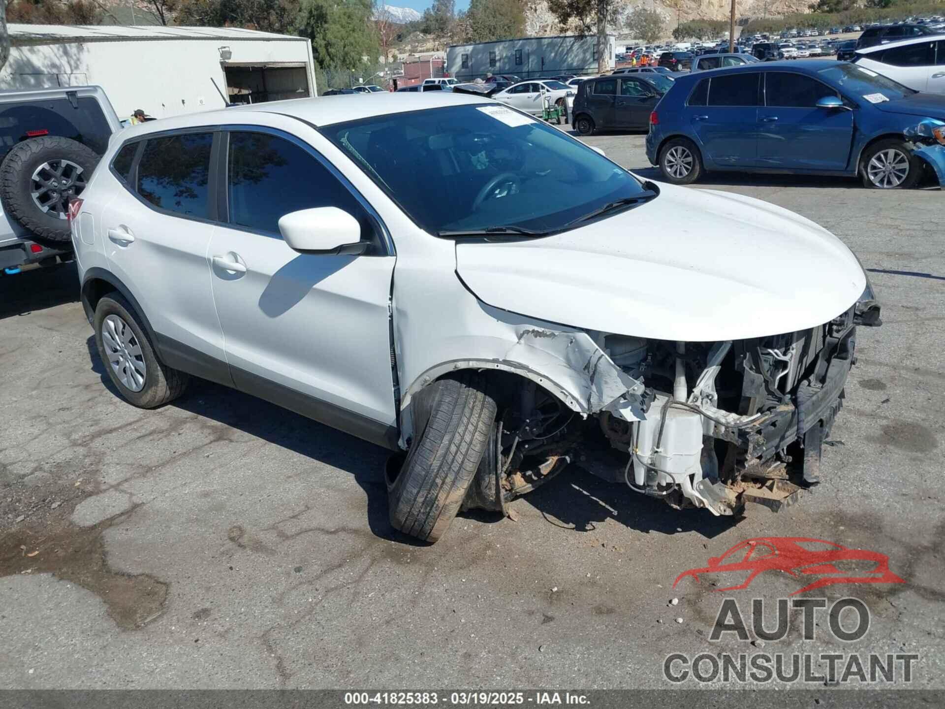 NISSAN ROGUE SPORT 2019 - JN1BJ1CP0KW218558