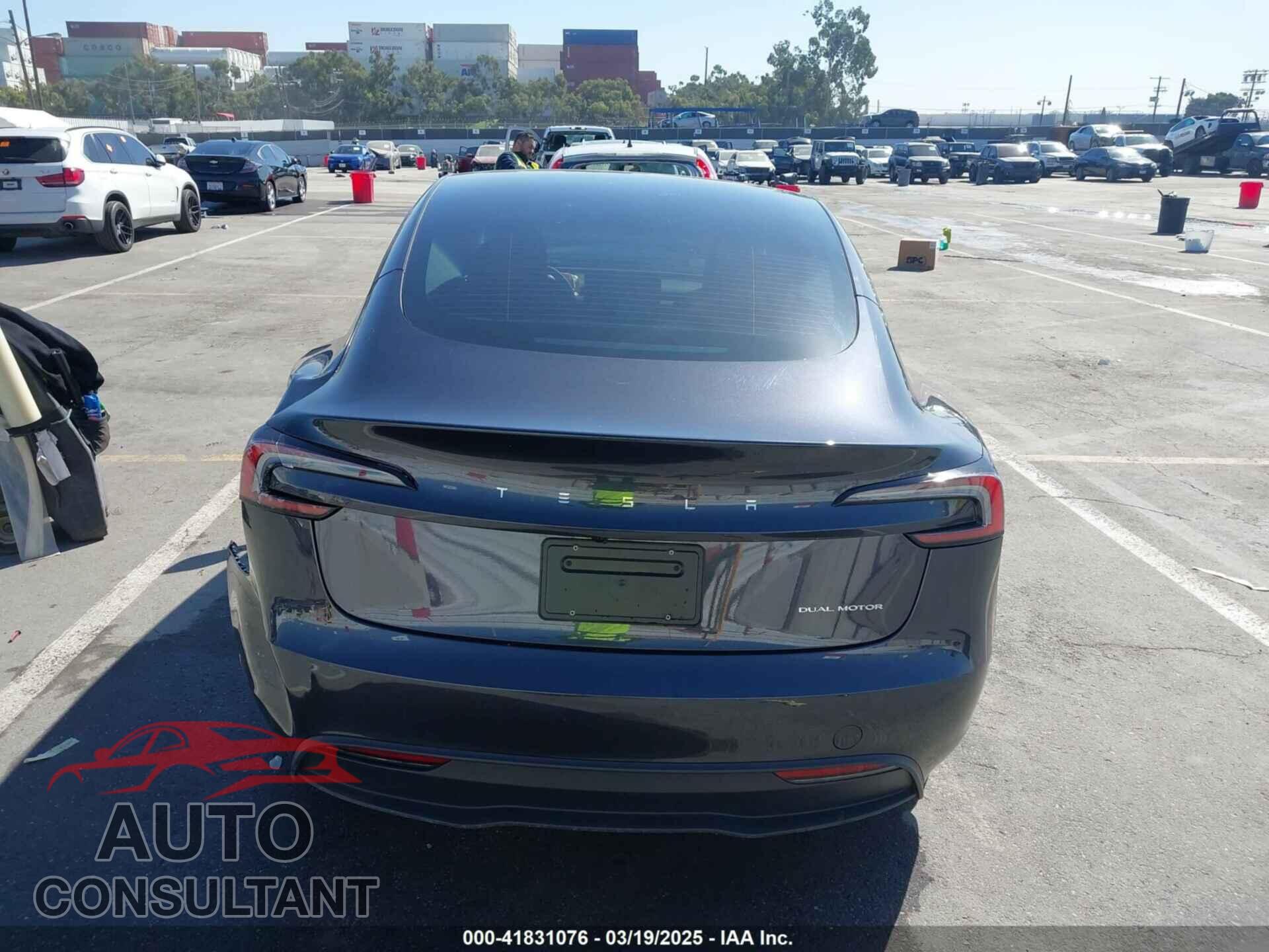 TESLA MODEL 3 2024 - 5YJ3E1EBXRF816954
