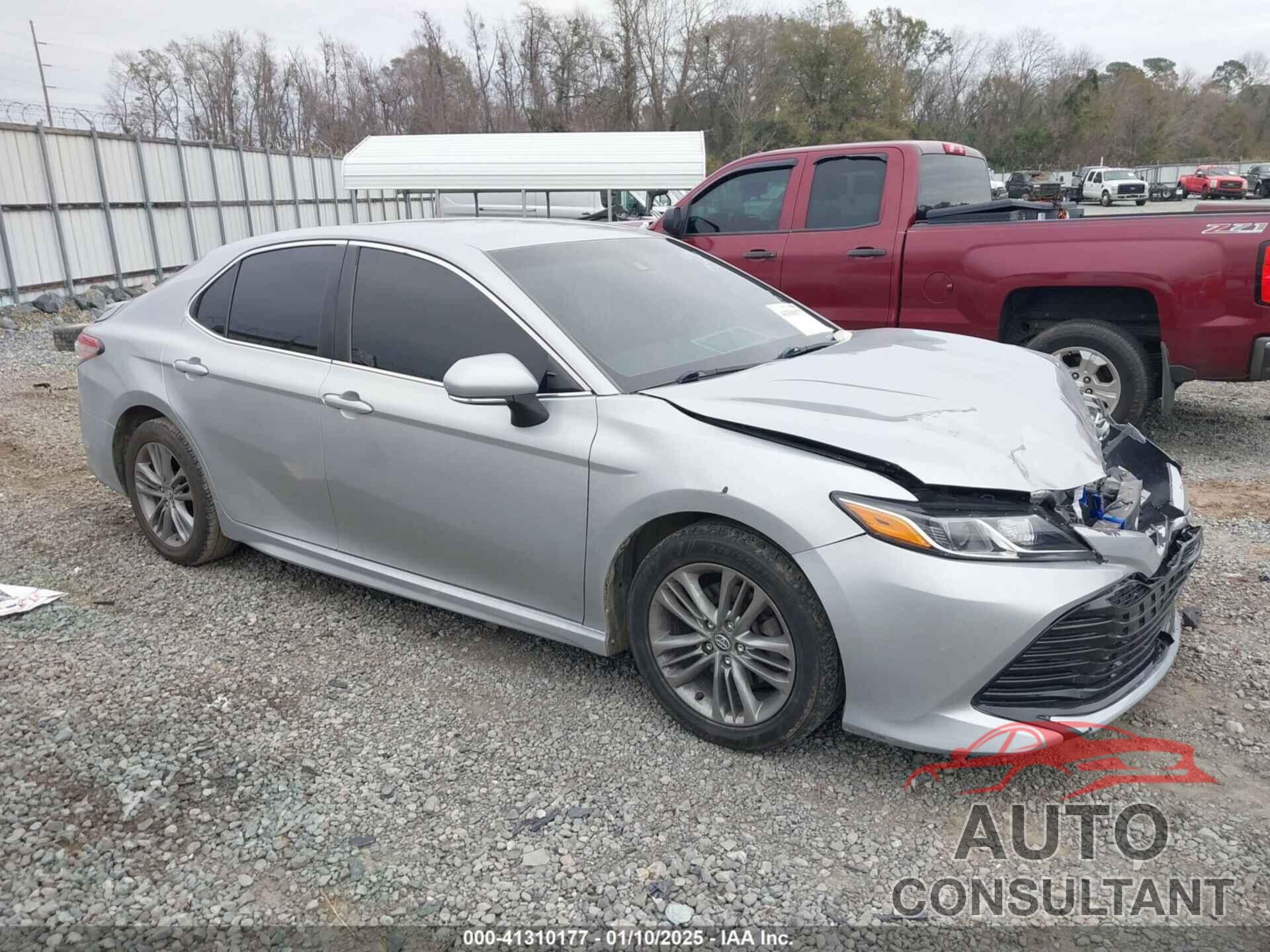 TOYOTA CAMRY 2018 - 4T1B11HK6JU644304